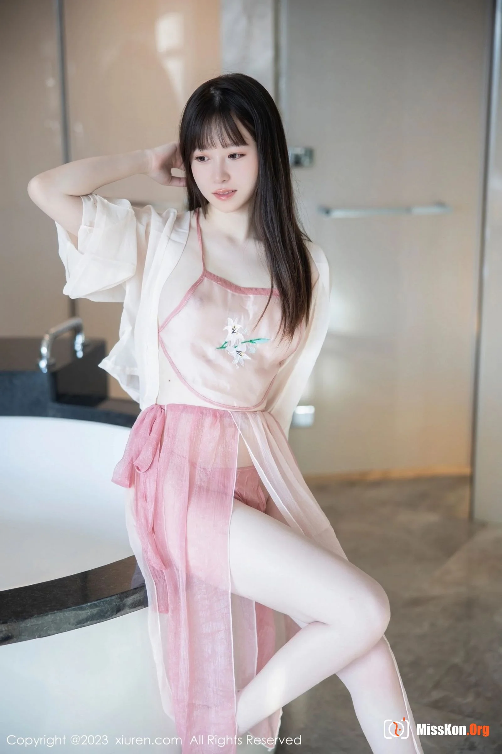Lin Youyou - Photo 9