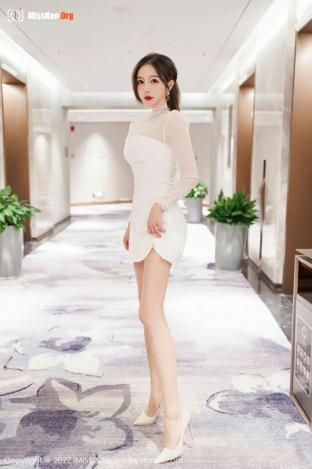 LindaLinda - Photo 2