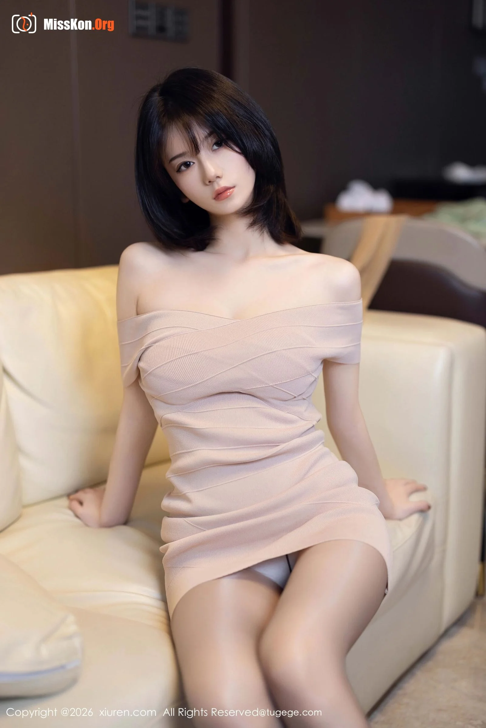 Ling Qiqi - Photo 5