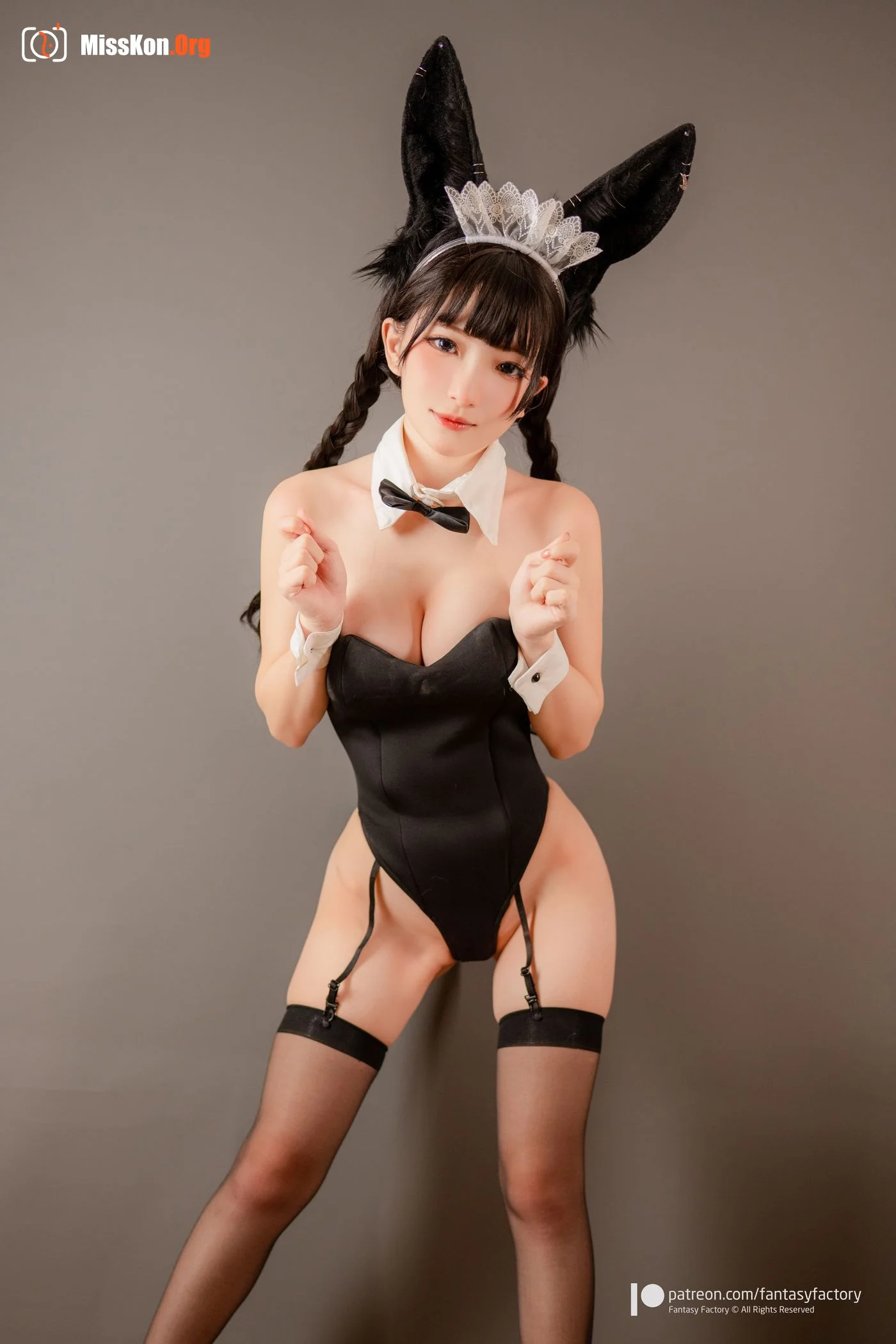 Little Ding: Bunny girl Maid - Photo 11