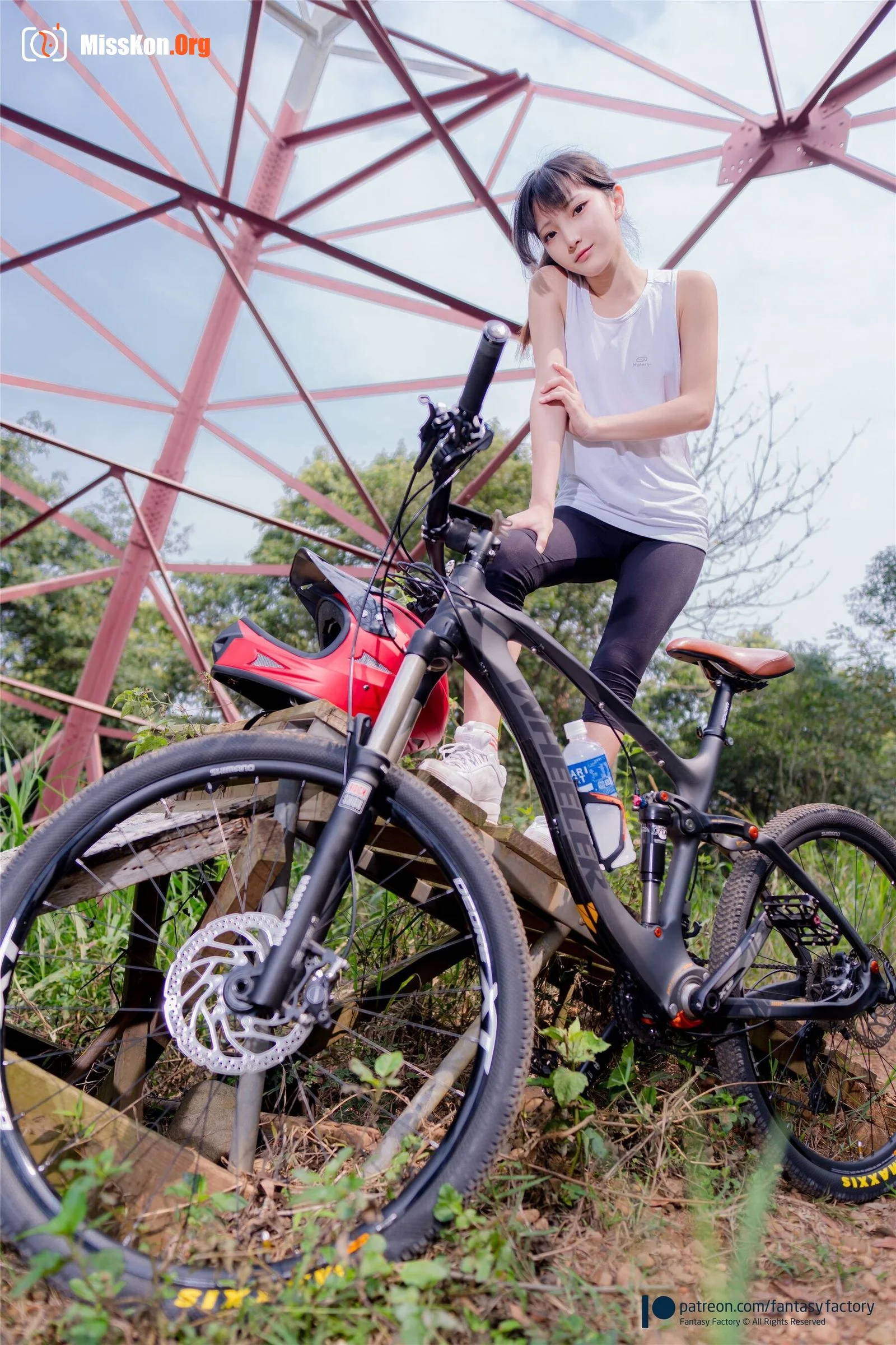 Little Ding: Cycling - Photo 4