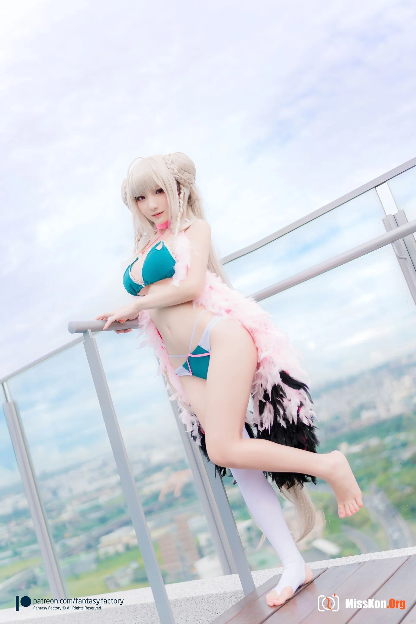 Little Ding: Formidable  swimsuit - Photo 20