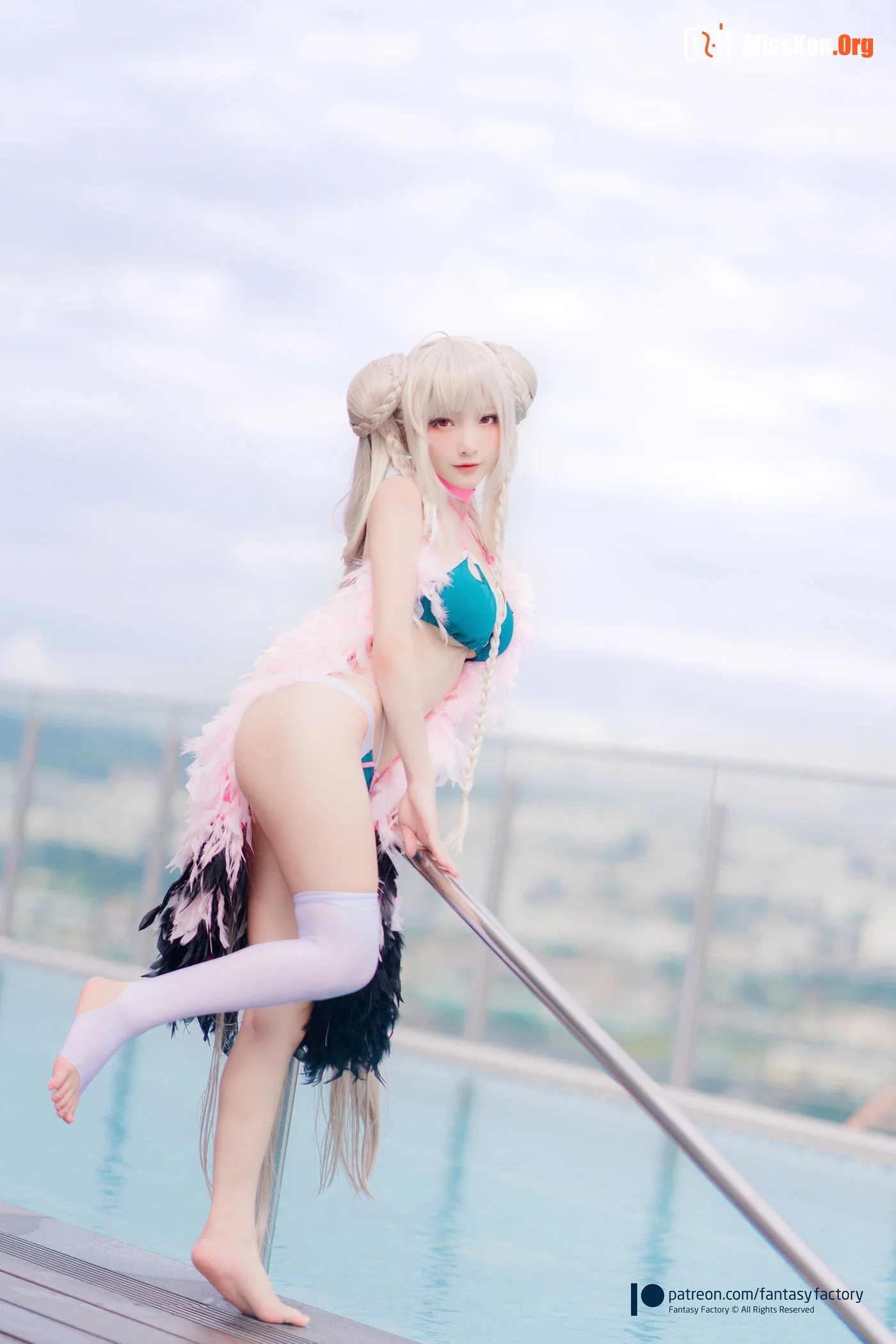 Little Ding: Formidable  swimsuit - Photo 6