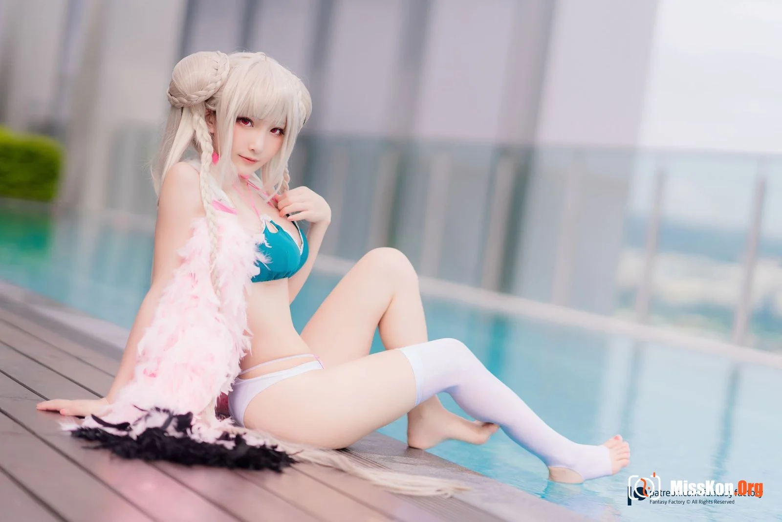 Little Ding: Formidable  swimsuit - Photo 7