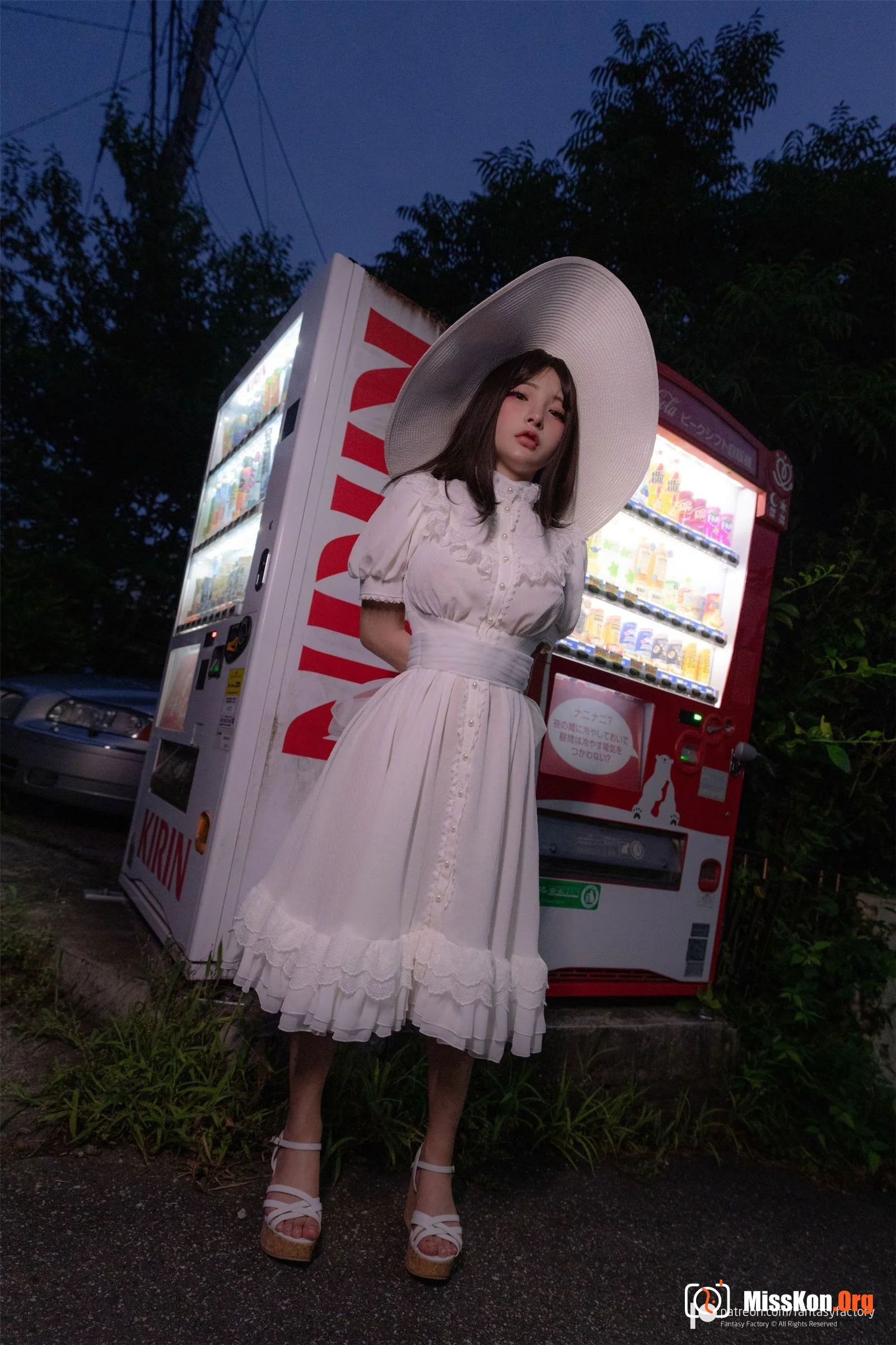 Little Ding: Hachishaku-sama - Photo 6