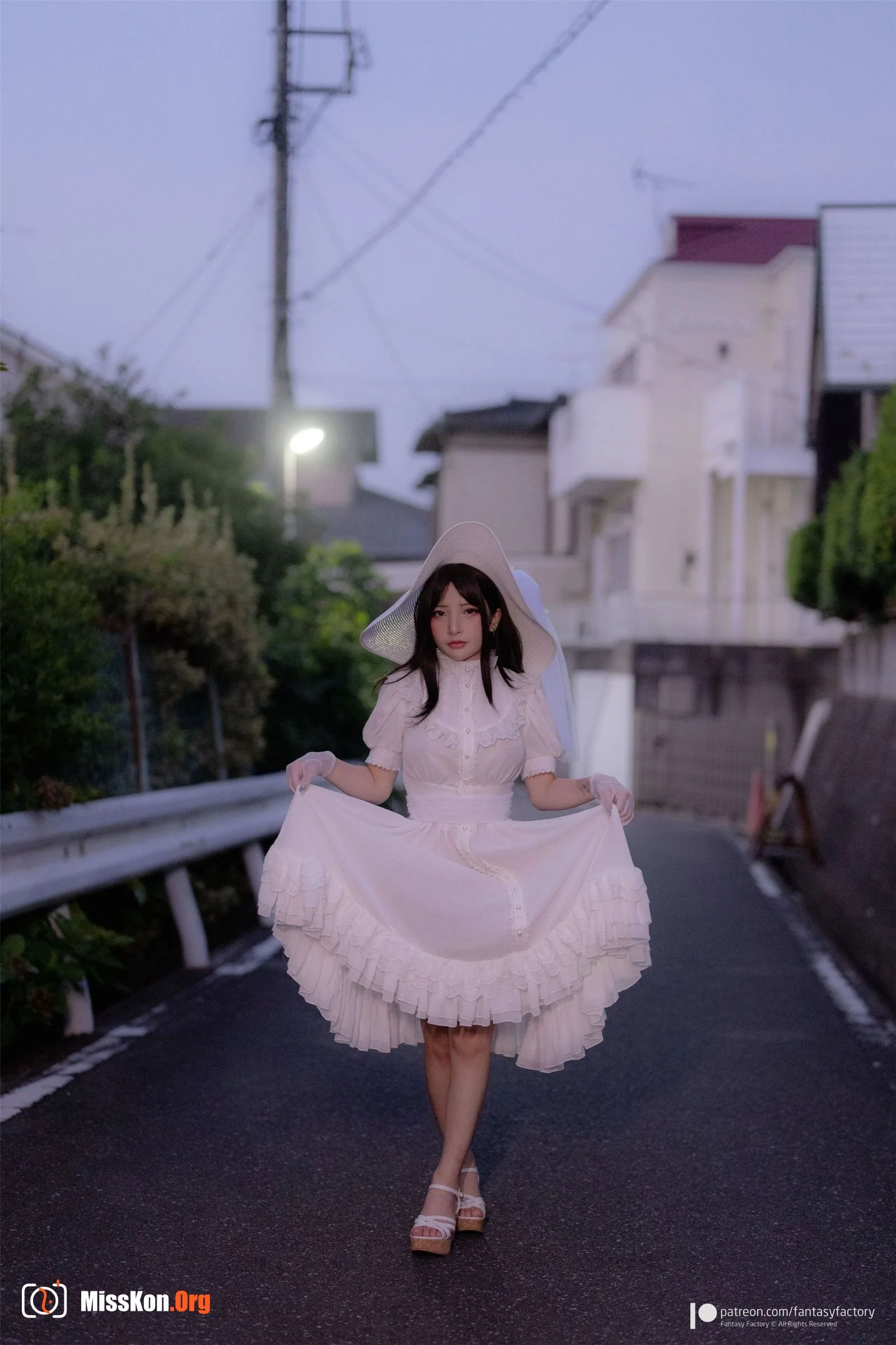 Little Ding: Hachishaku-sama - Photo 8