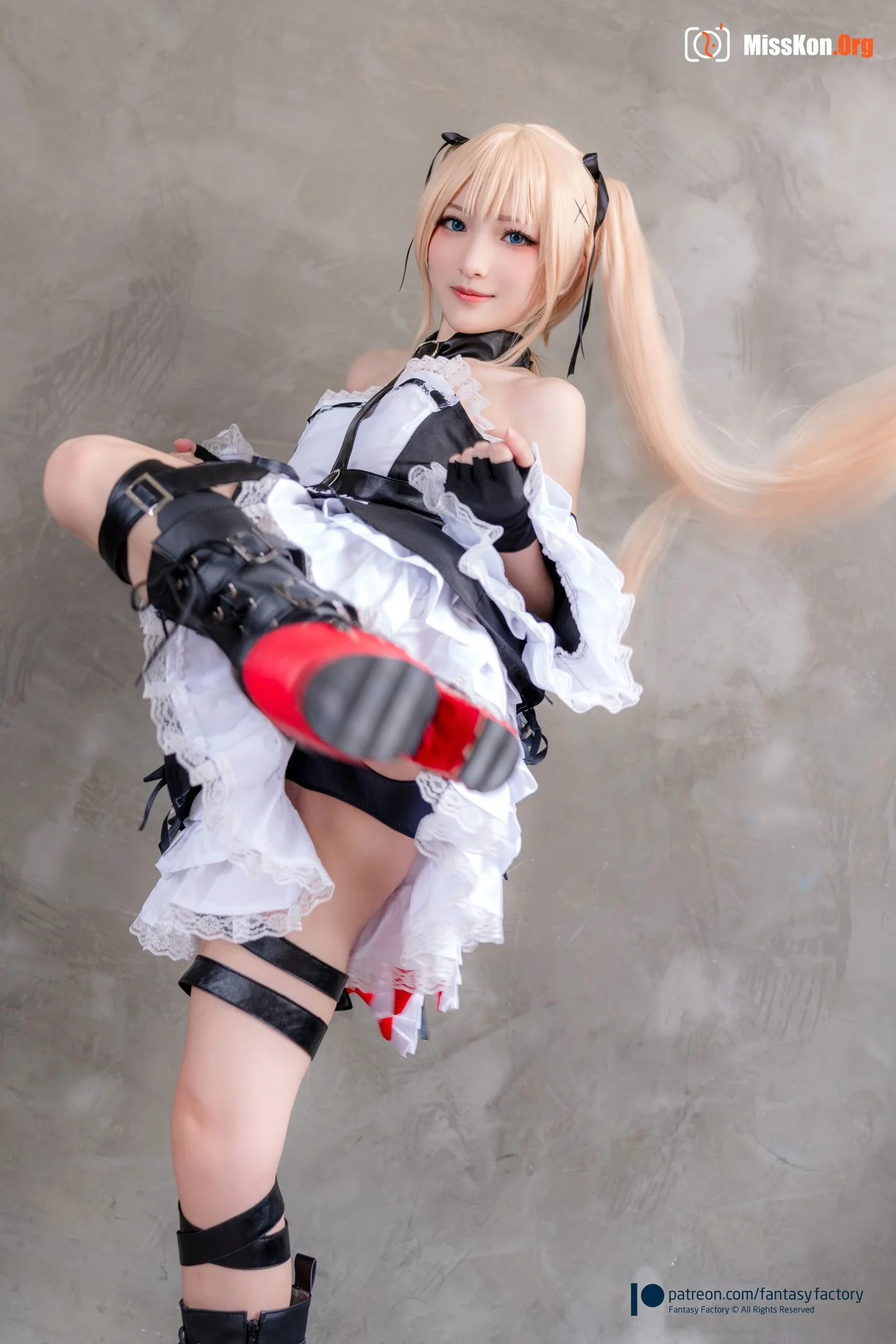 Little Ding: Marie Rose - Photo 16