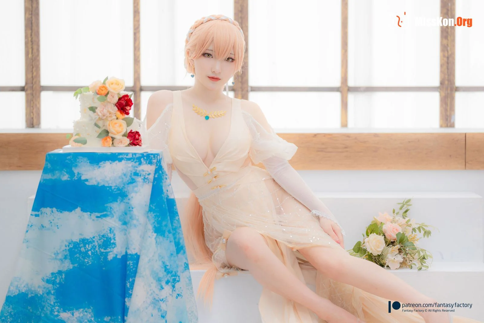 Little Ding: Ots-14 Wedding dress - Photo 11