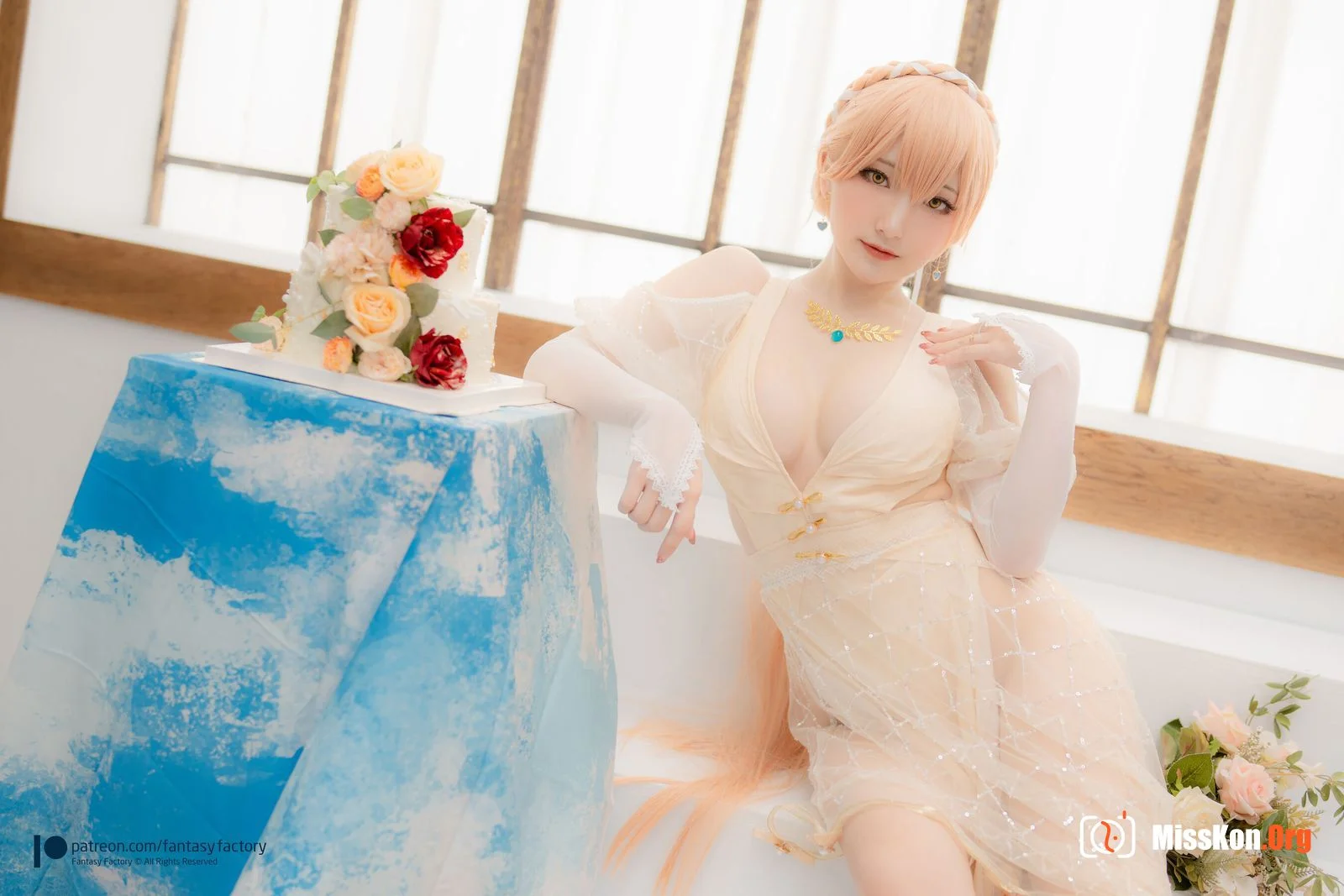 Little Ding: Ots-14 Wedding dress - Photo 8