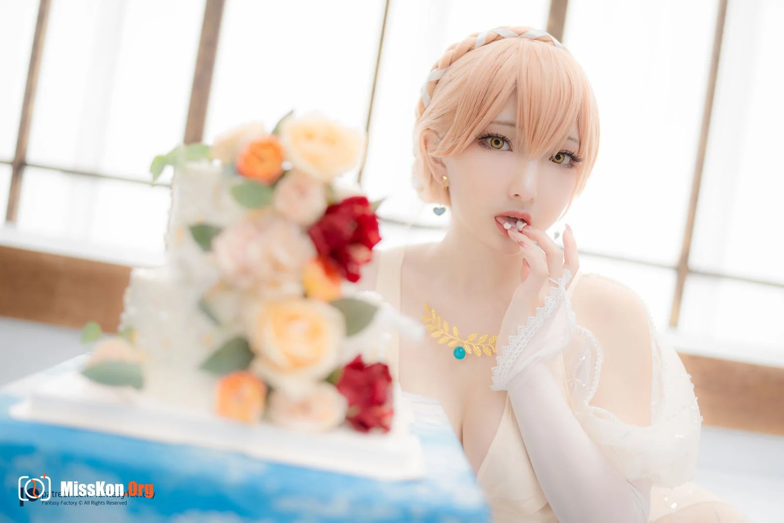 Little Ding: Ots-14 Wedding dress - Photo 9