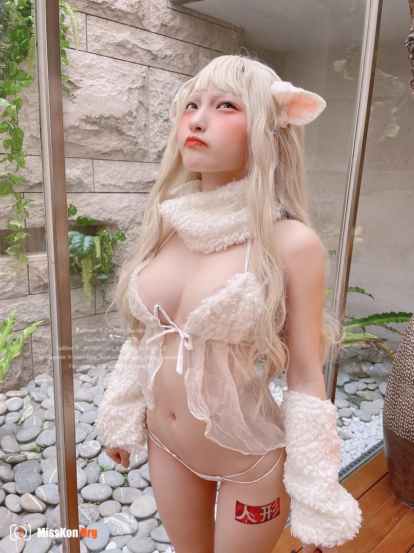 Little Ding: Special selfie - Photo 13