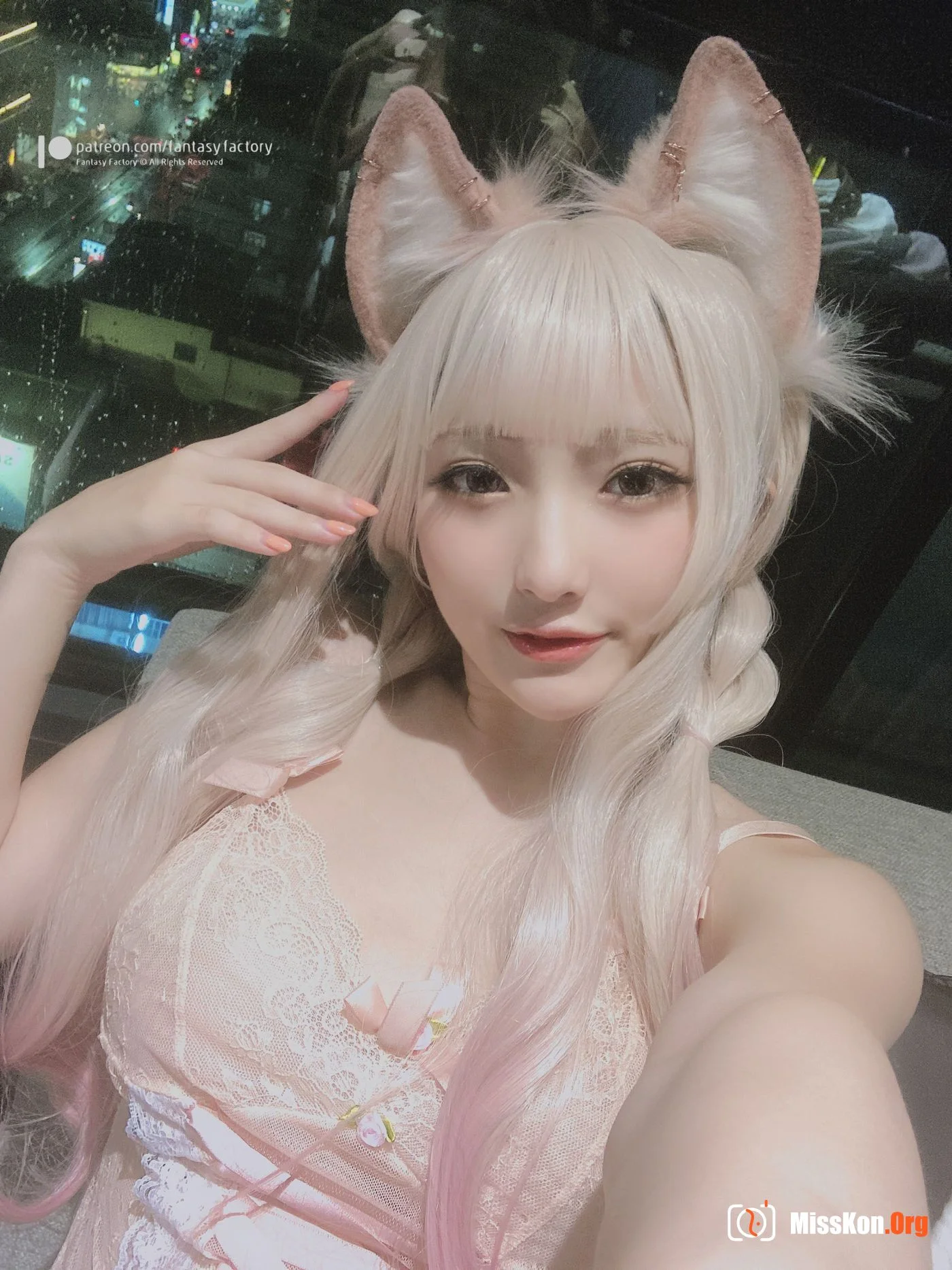 Little Ding: Special selfie - Photo 4