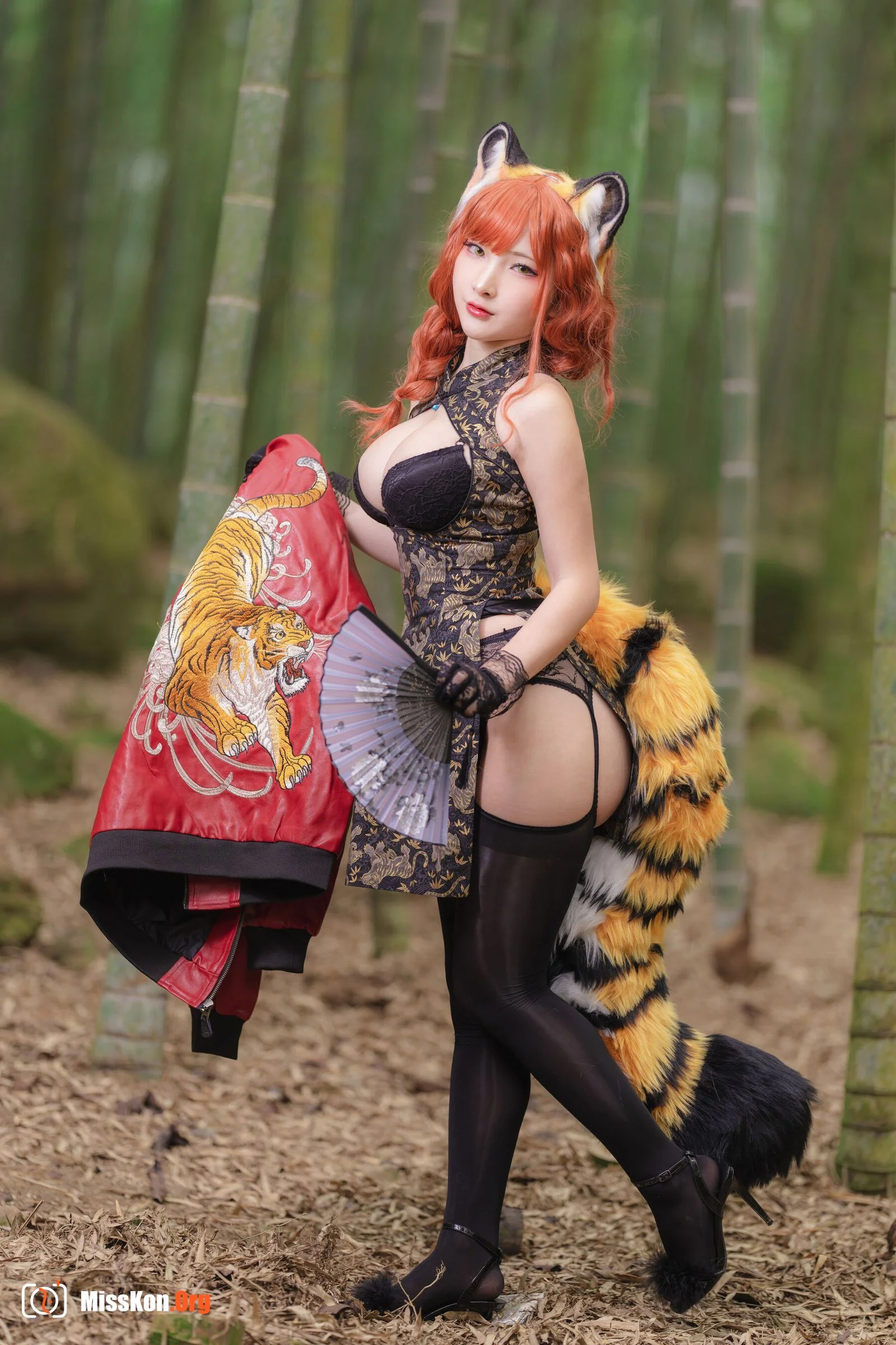 Little Ding: Tiger cheongsam - Photo 4