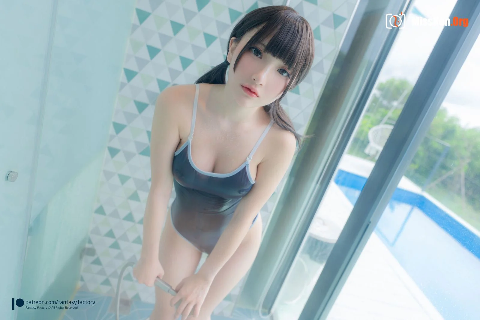 Little Ding: Transparent School Swimsuit - Photo 8
