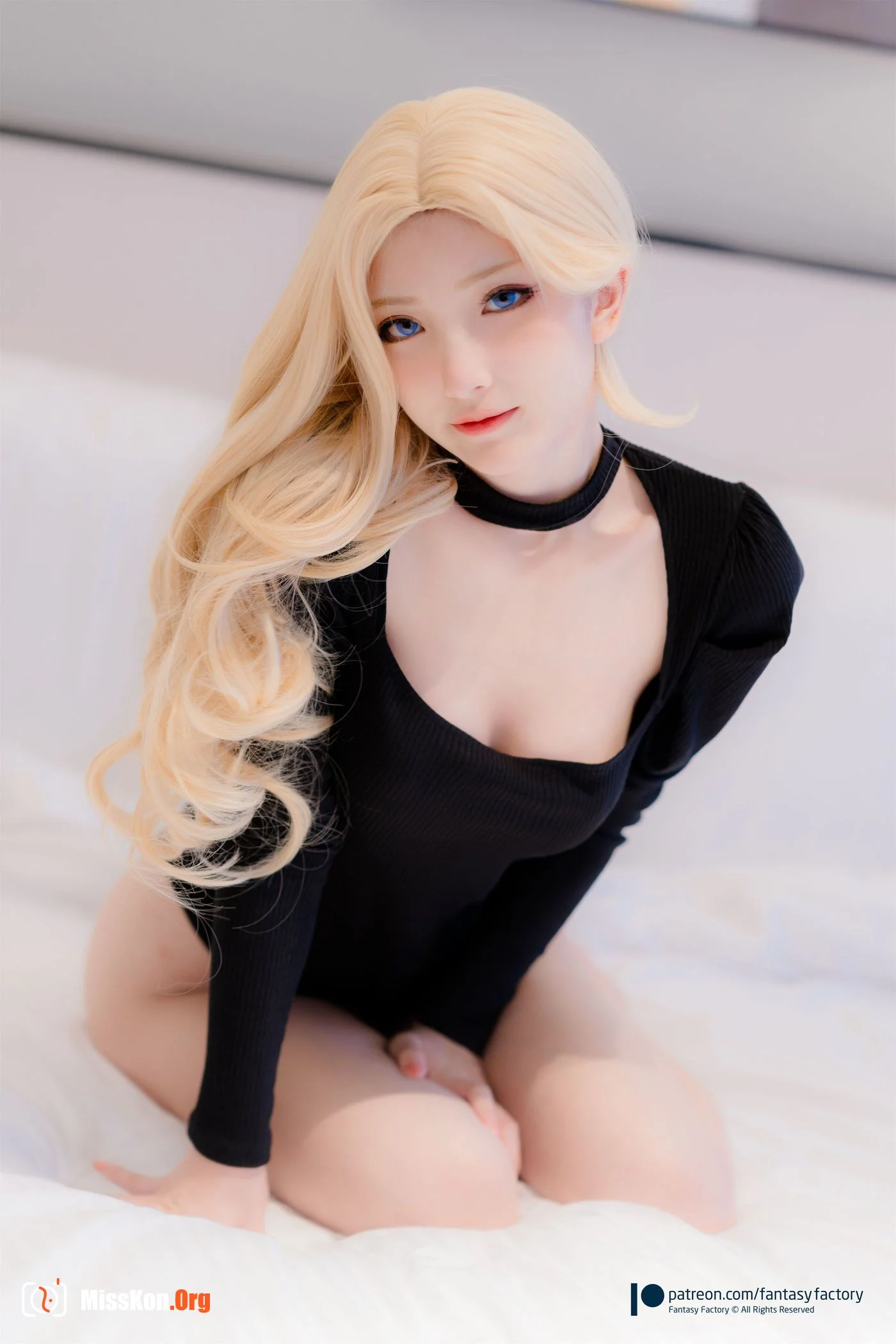 Little Ding: Try Blond and Sexy - Photo 4