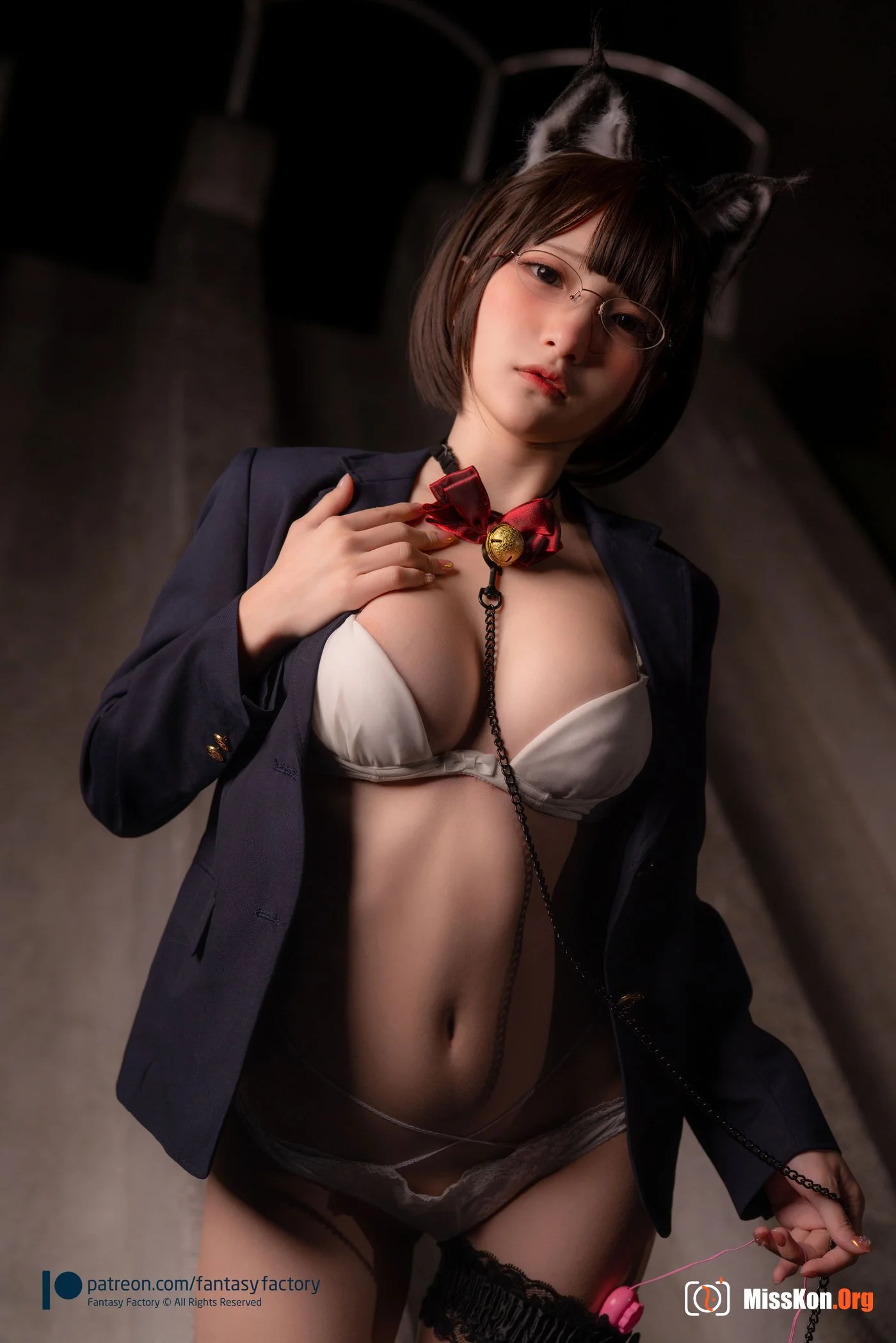 Little Ding: Underground - Photo 51