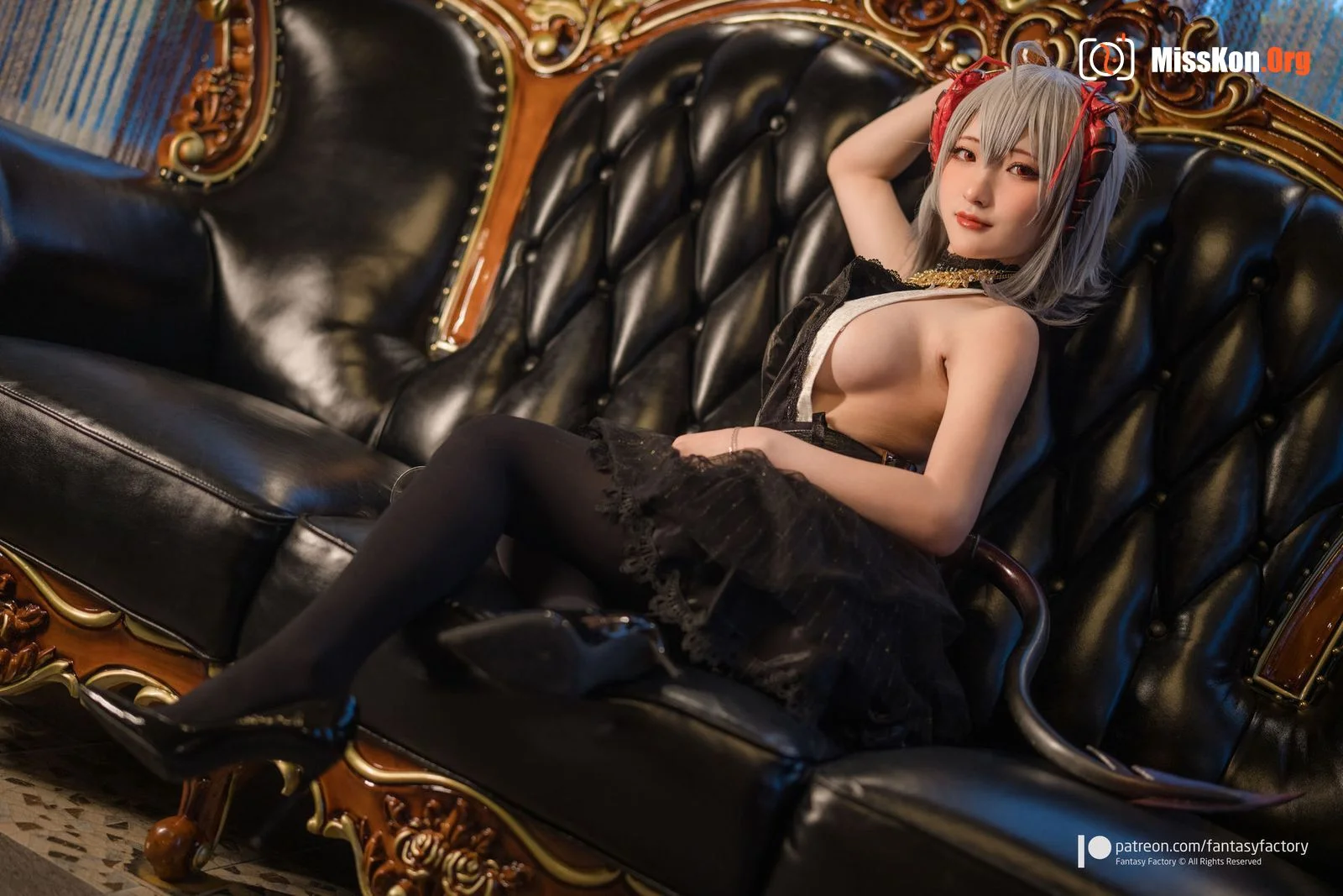 Little Ding: W - Photo 11