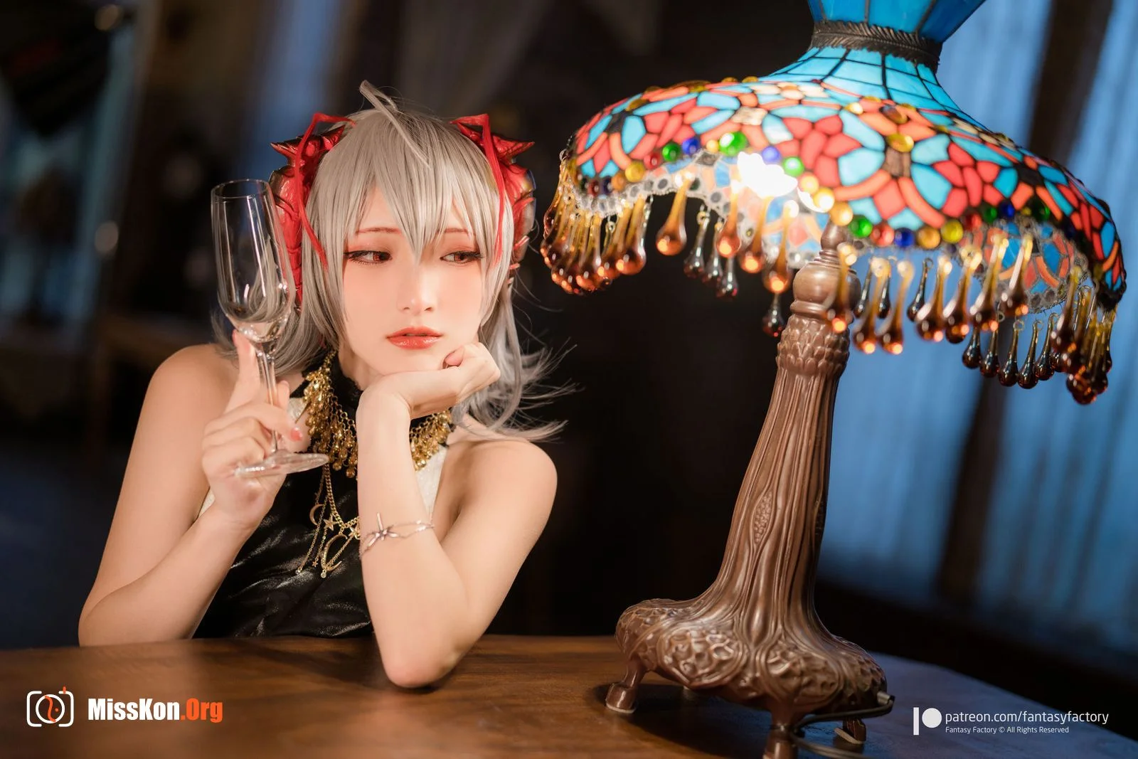 Little Ding: W - Photo 20