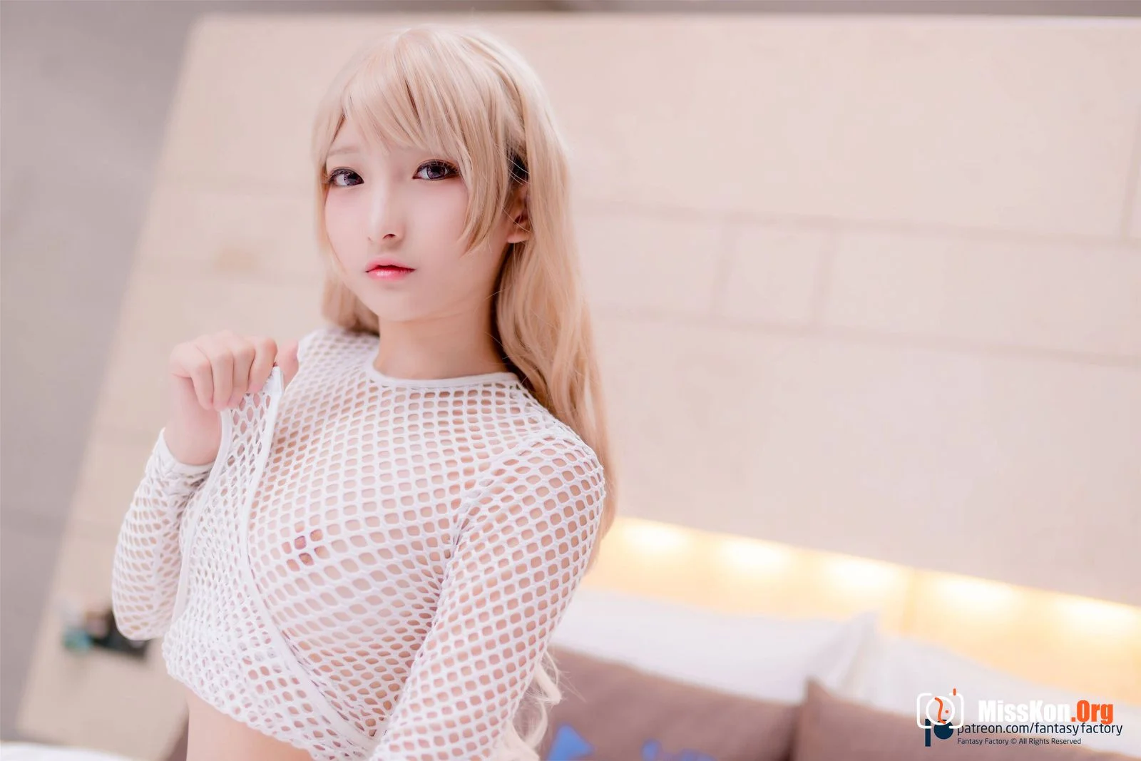 Little Ding: White and black - Photo 19