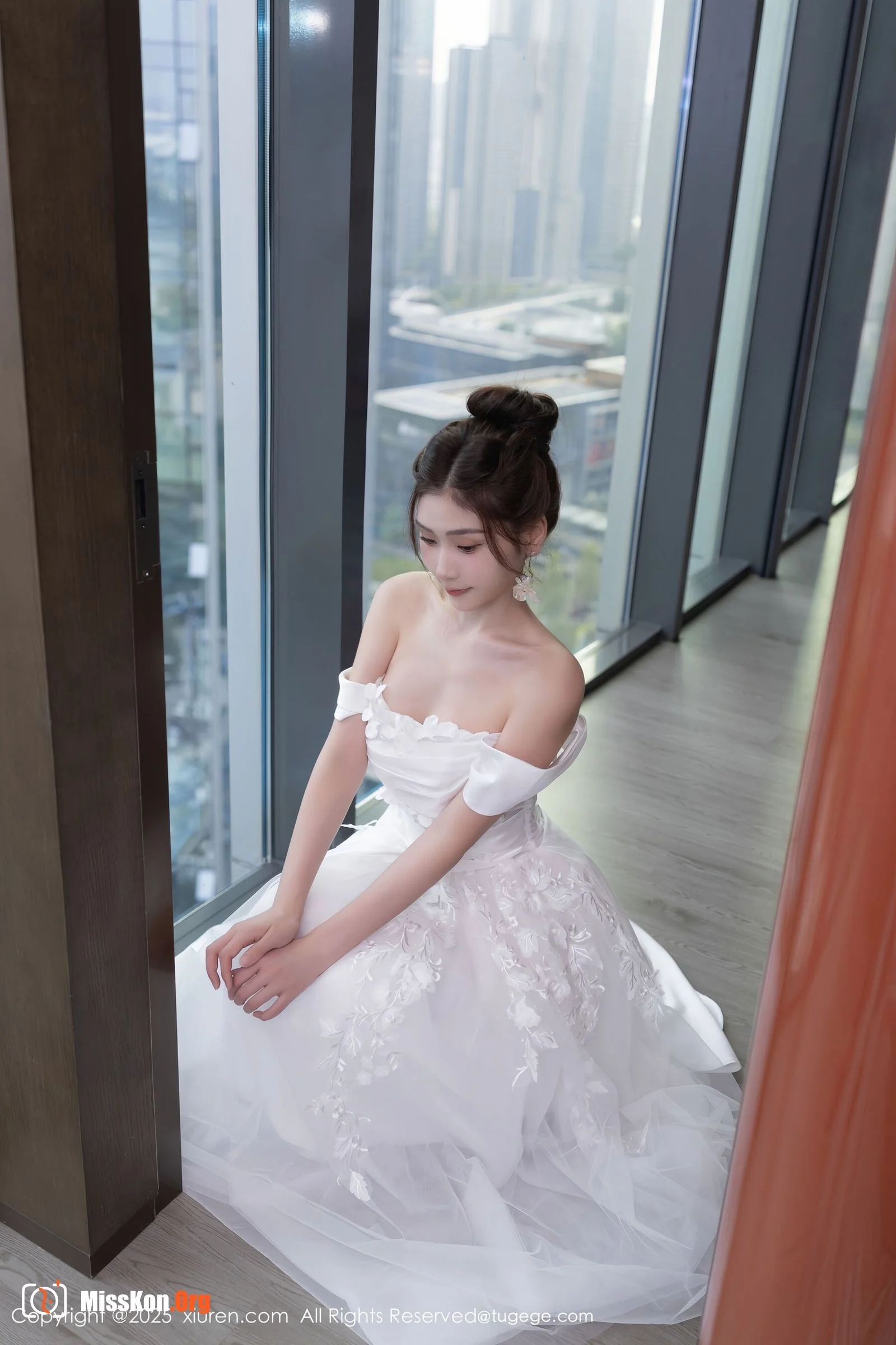 Liu Tingting - Photo 11