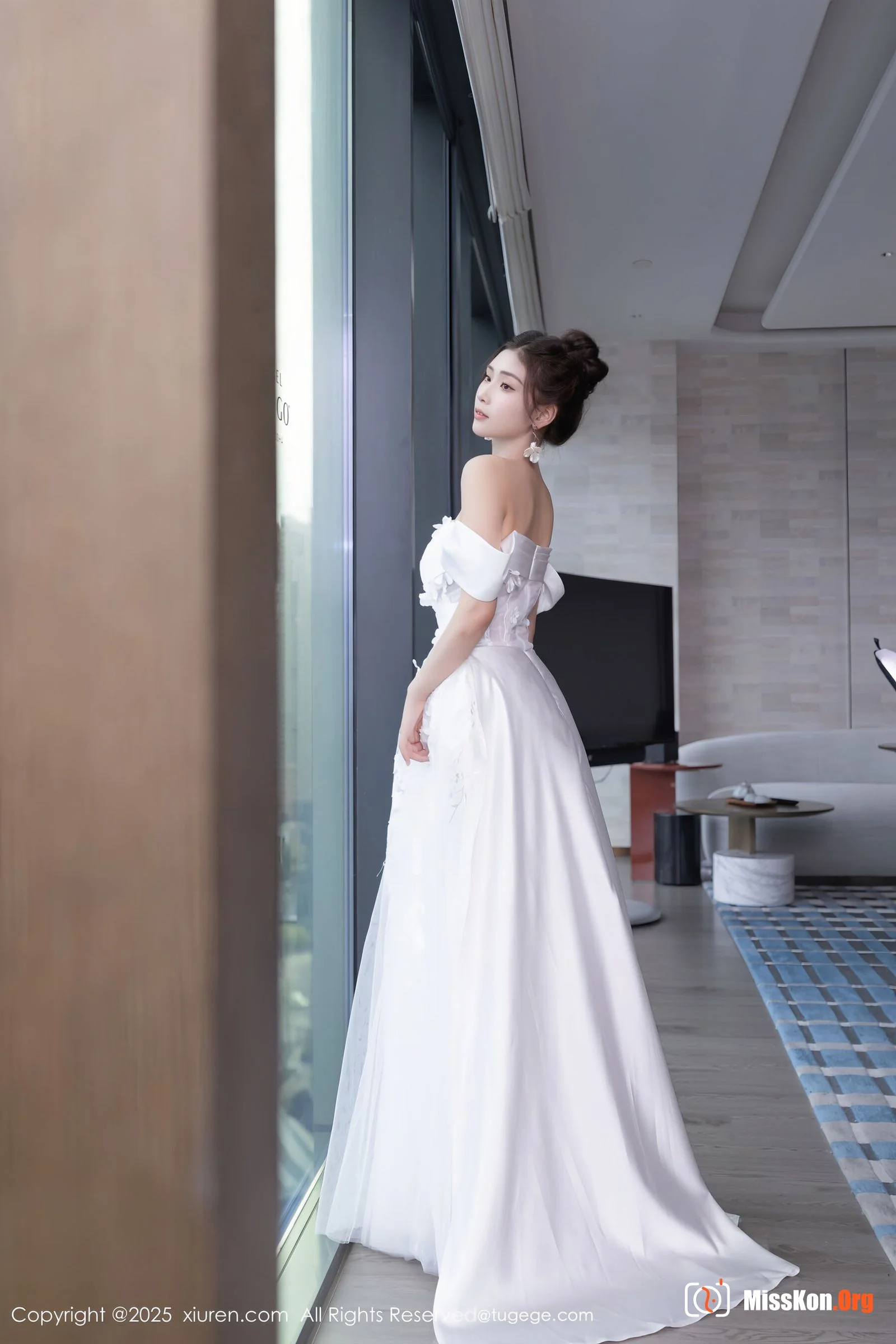 Liu Tingting - Photo 8