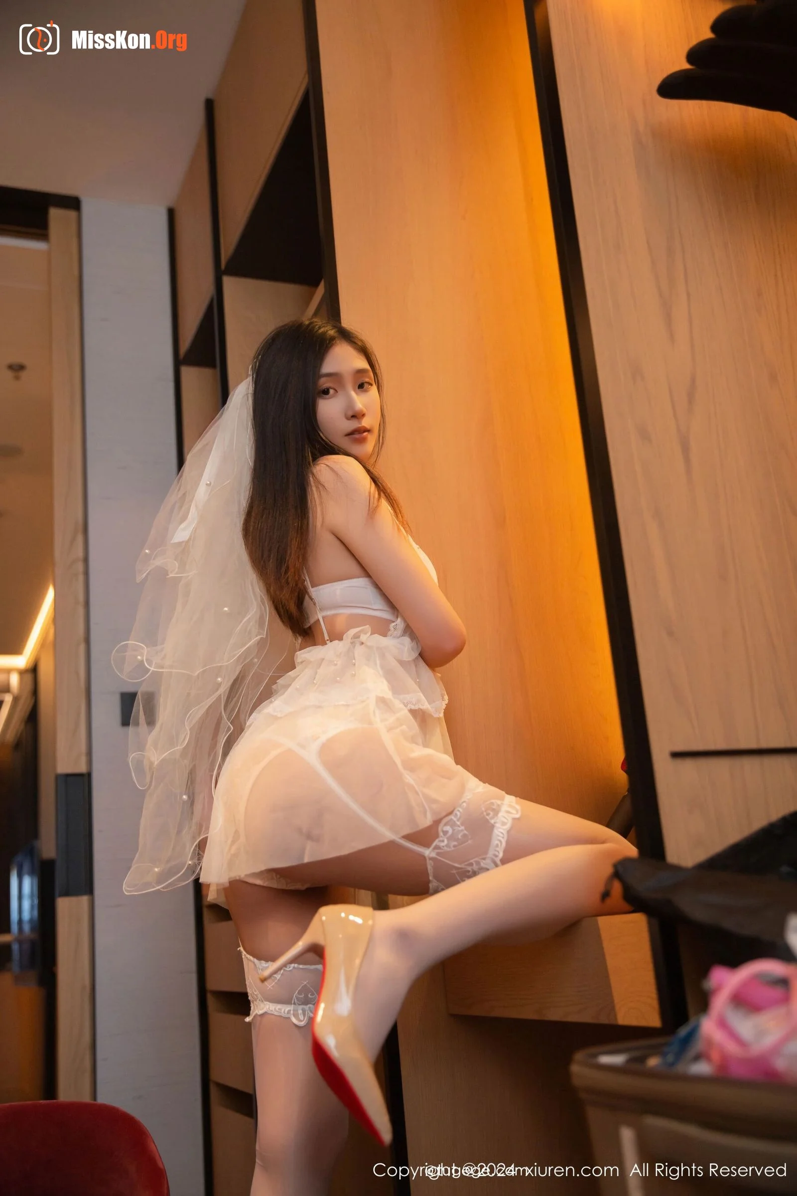 Liu Tingting - Photo 14