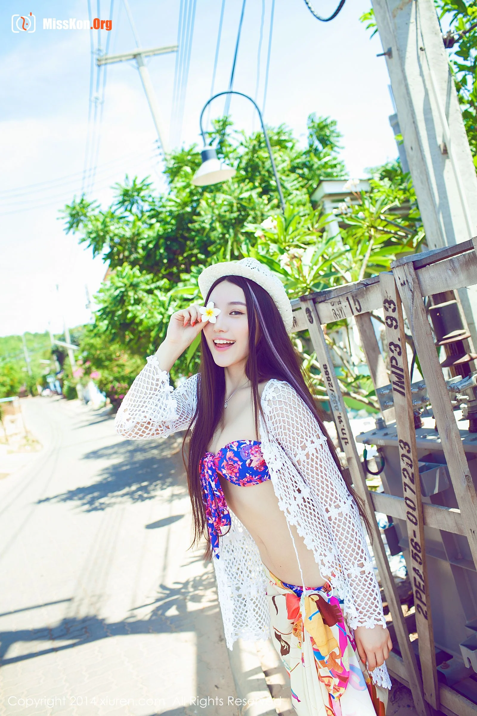 Liu Yining - Photo 20