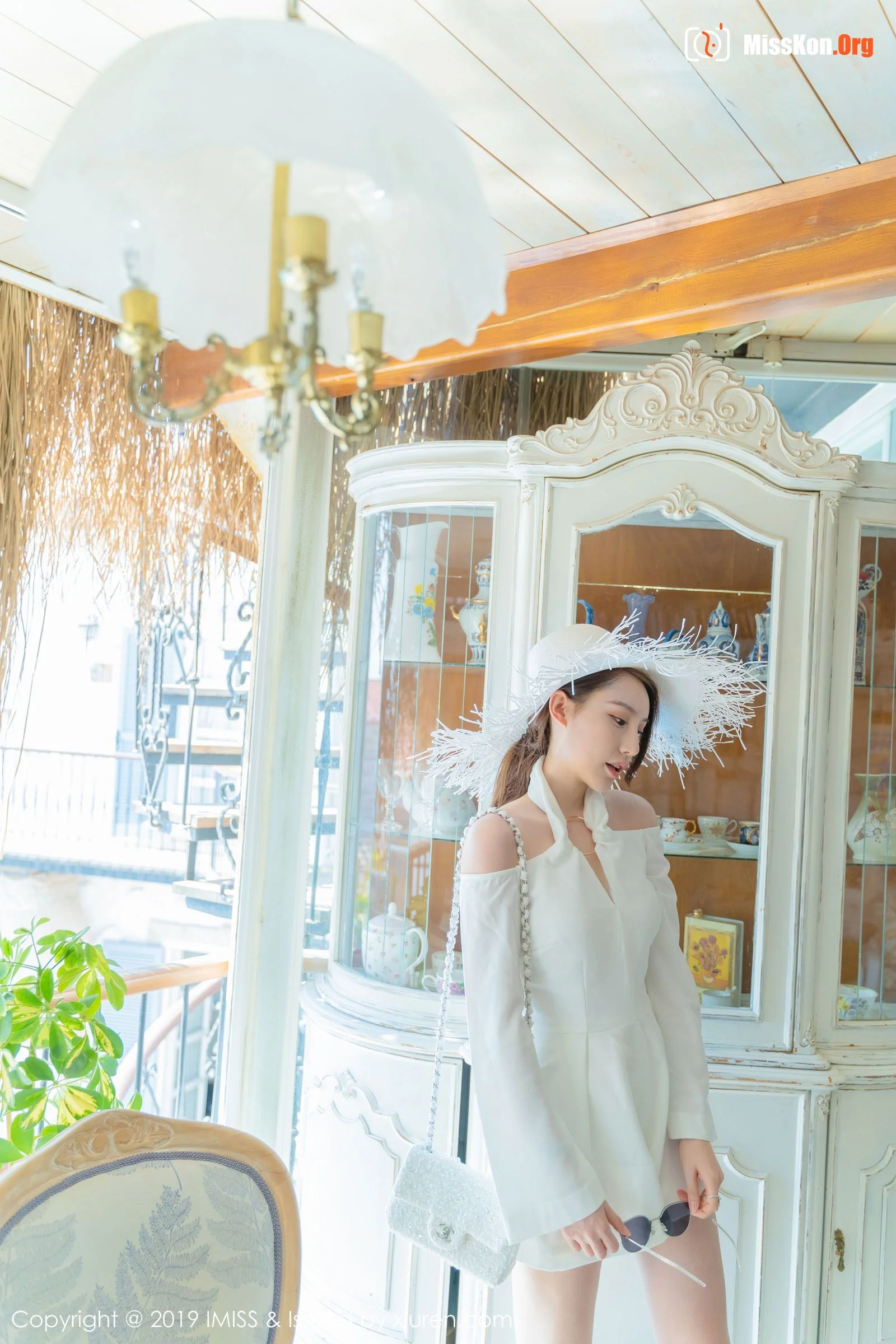 Liu Yining - Photo 20