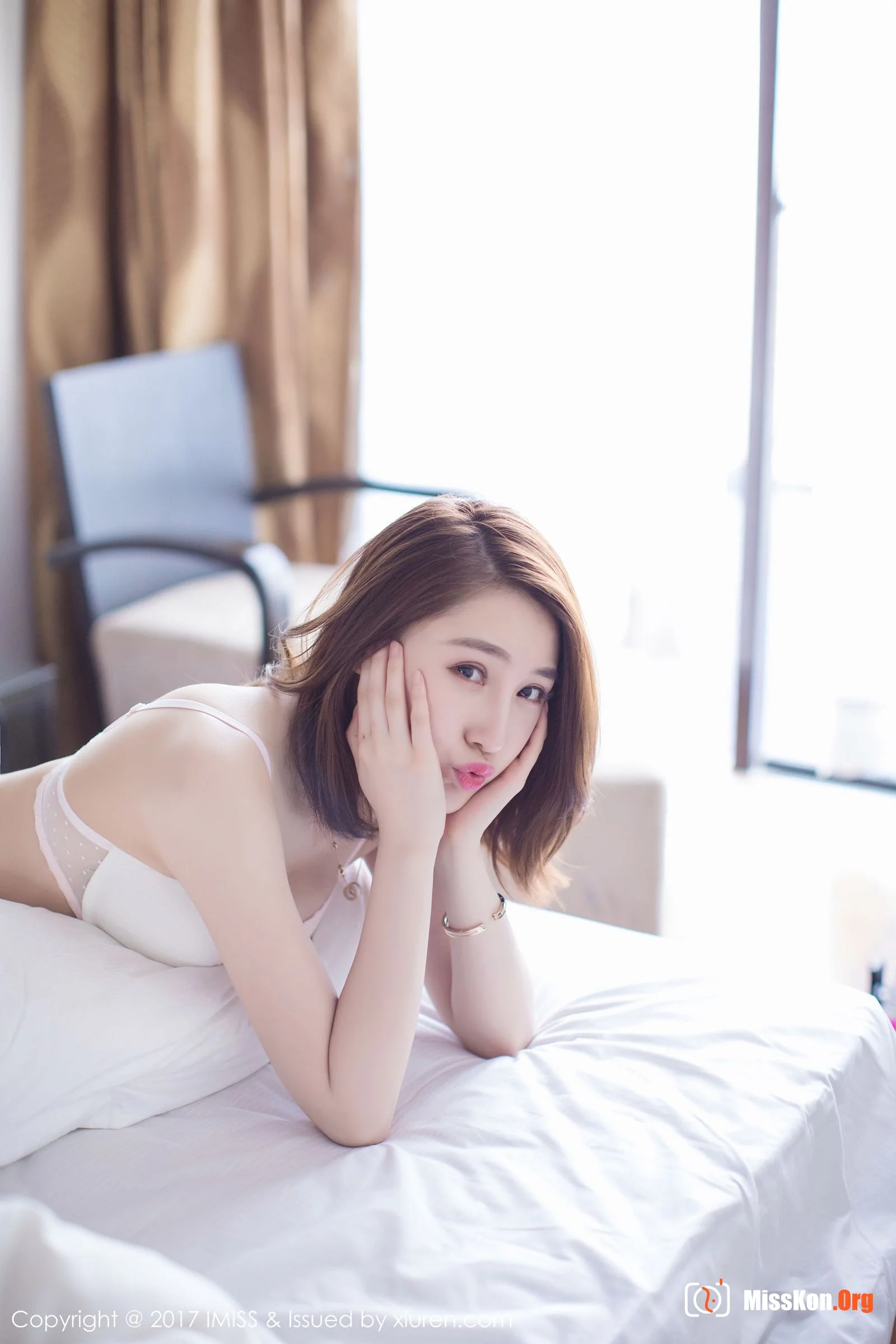 Liu Yining - Photo 39