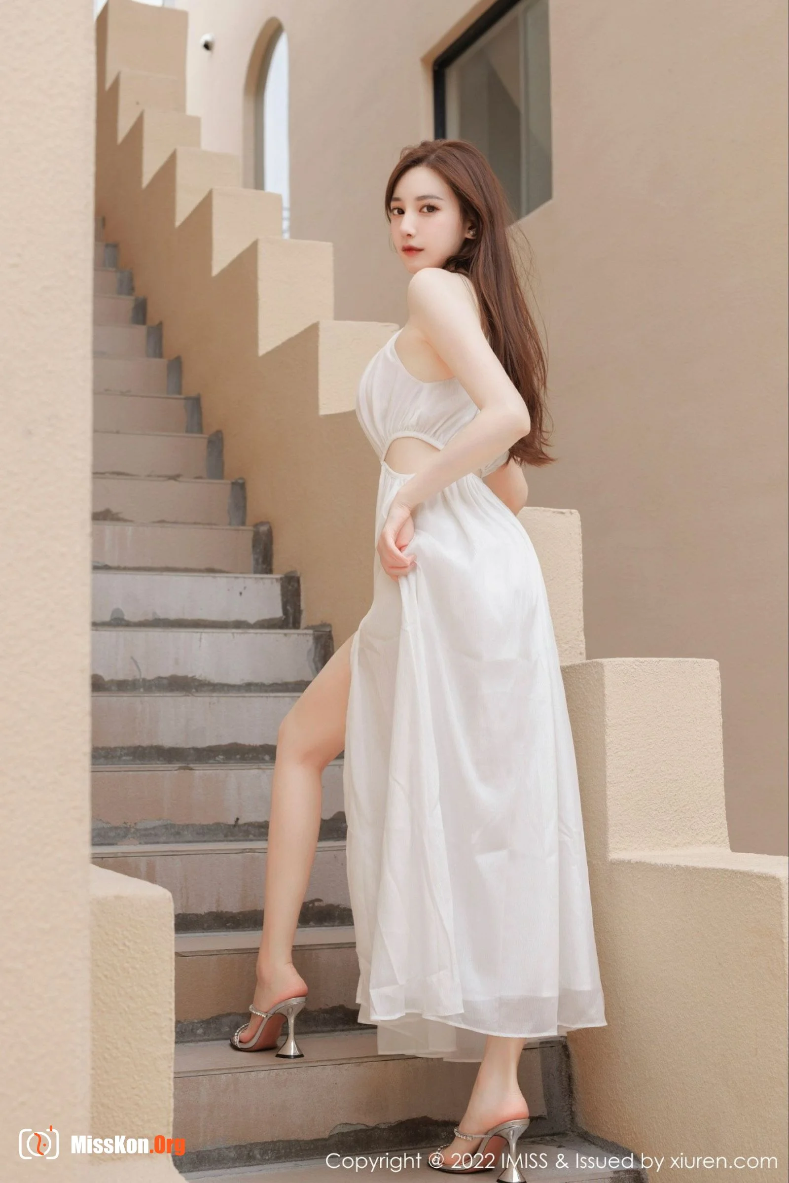 Liu Yining - Photo 17