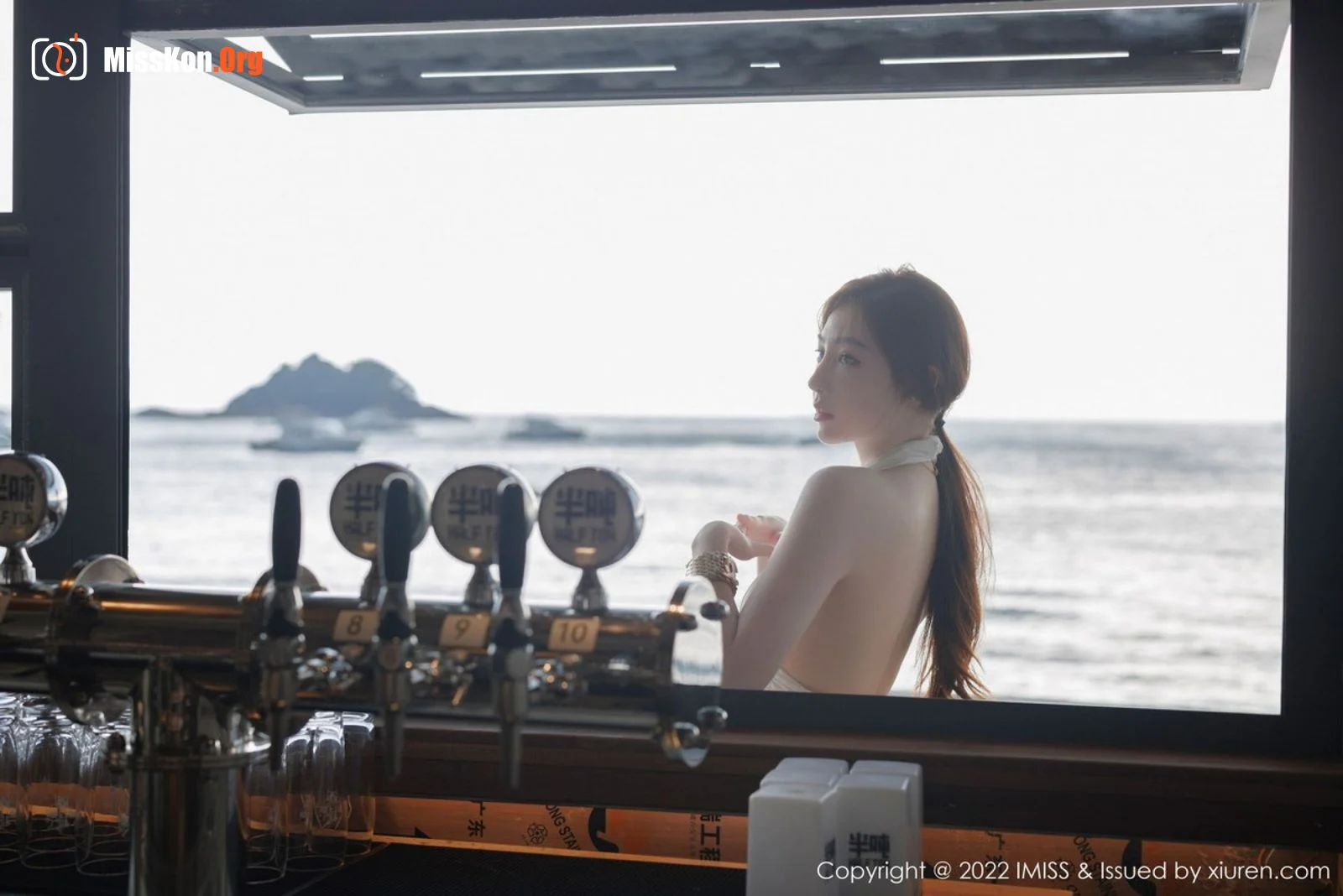 Liu Yining - Photo 28