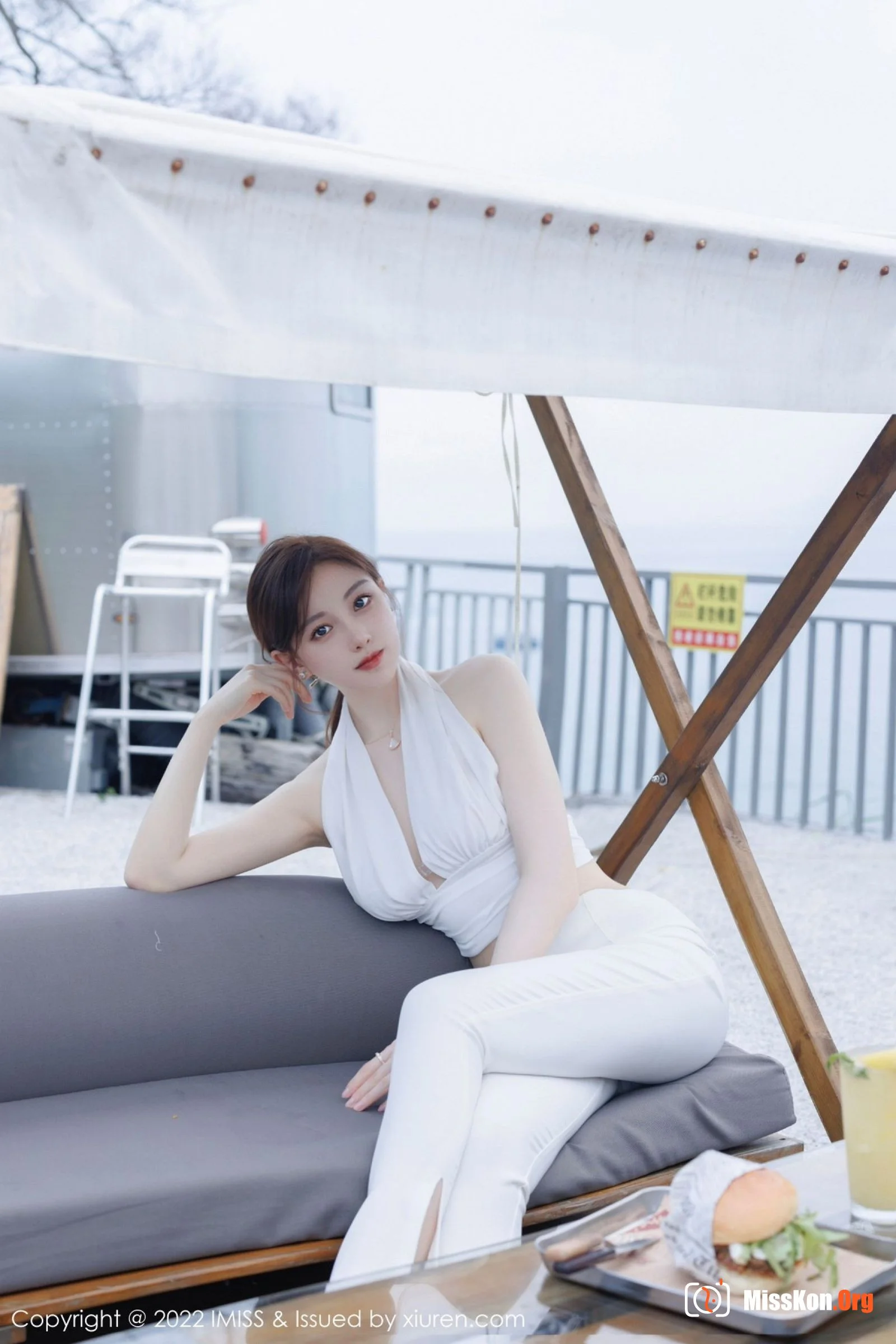 Liu Yining - Photo 39