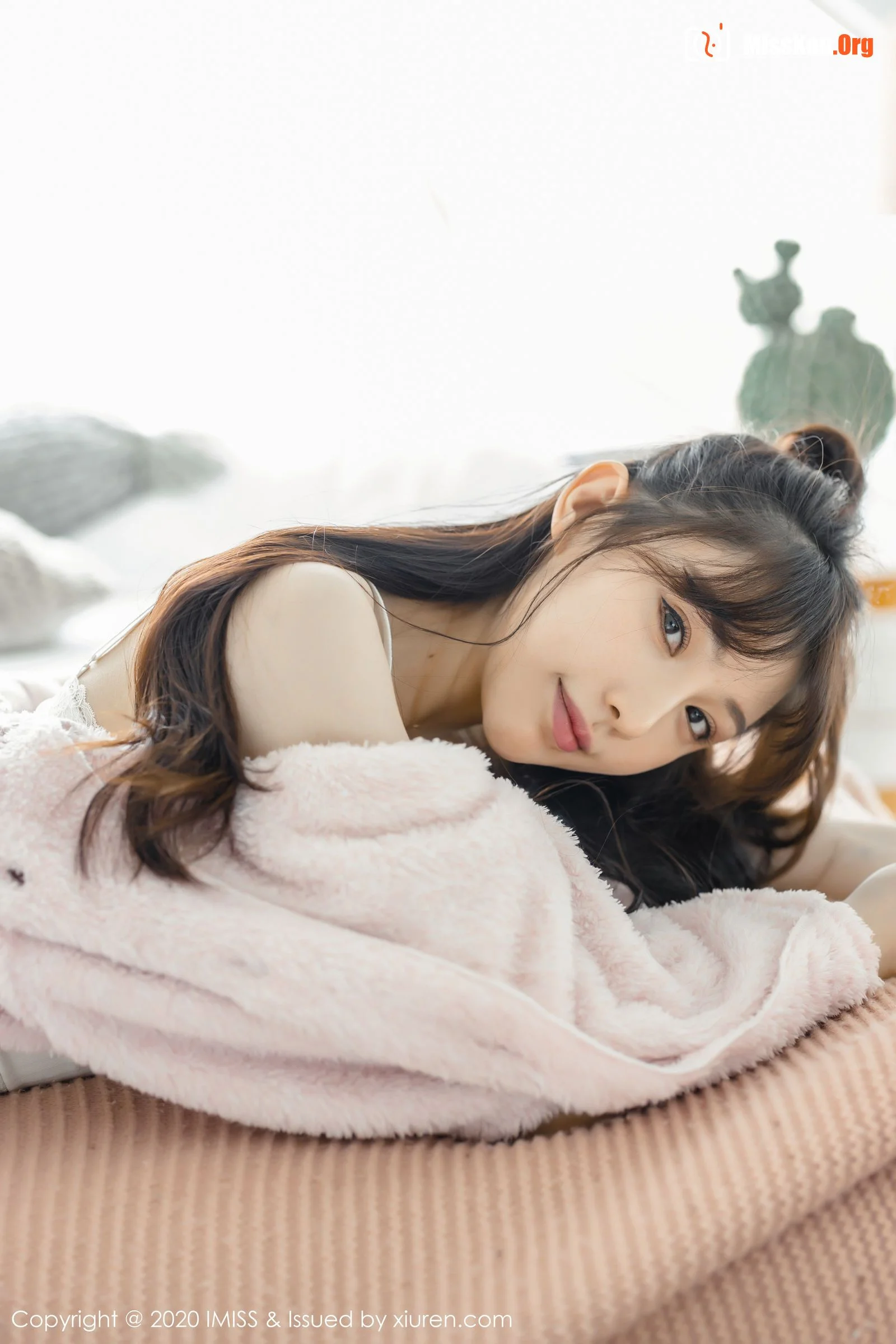 Liu Yining - Photo 13
