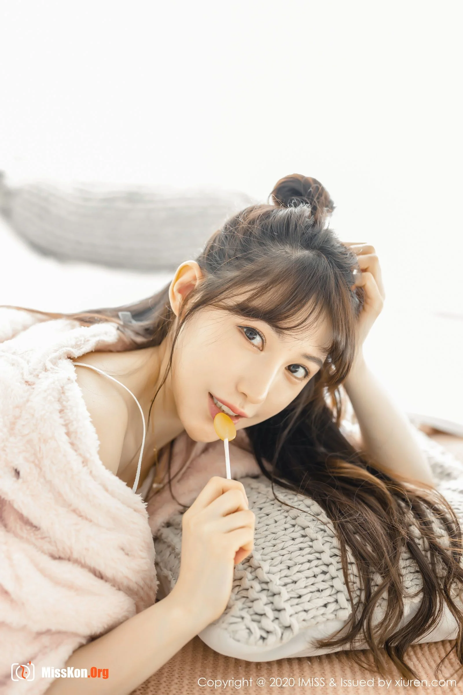 Liu Yining - Photo 17