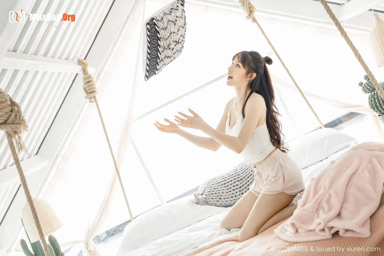 Liu Yining - Photo 33