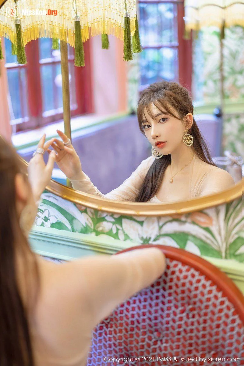 Liu Yining - Photo 33