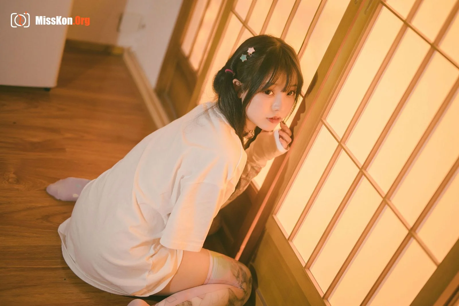 Liuwei Dihuang Jiang: Afternoon girl - Photo 11