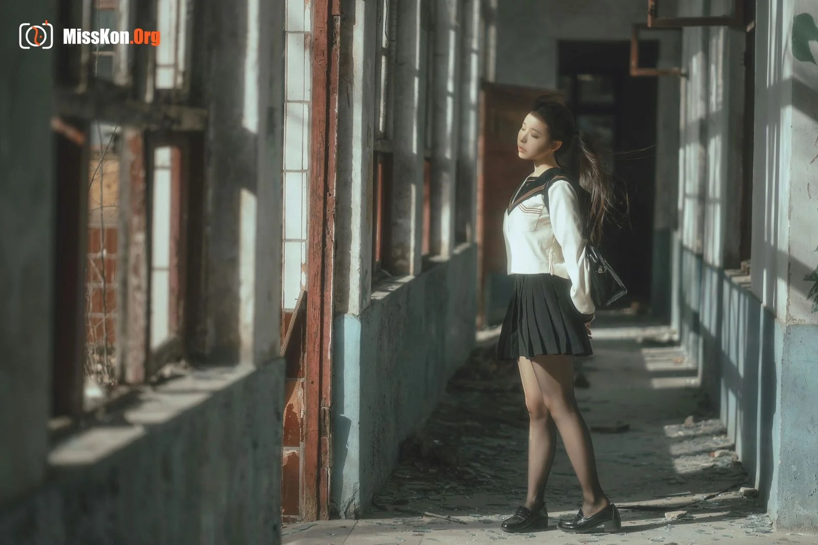 Liuwei Dihuang Jiang: Ruin JK - Photo 11