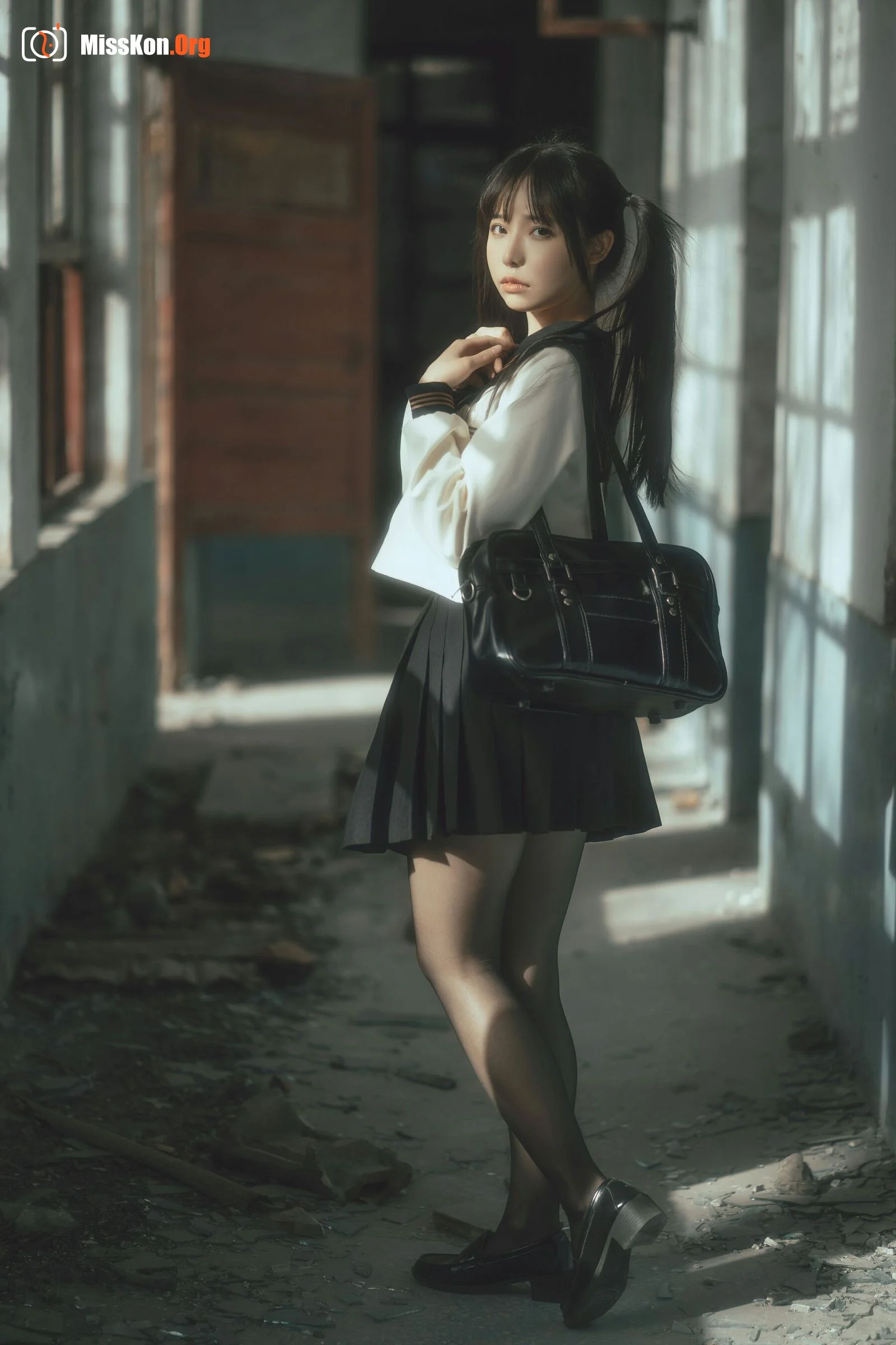 Liuwei Dihuang Jiang: Ruin JK - Photo 7