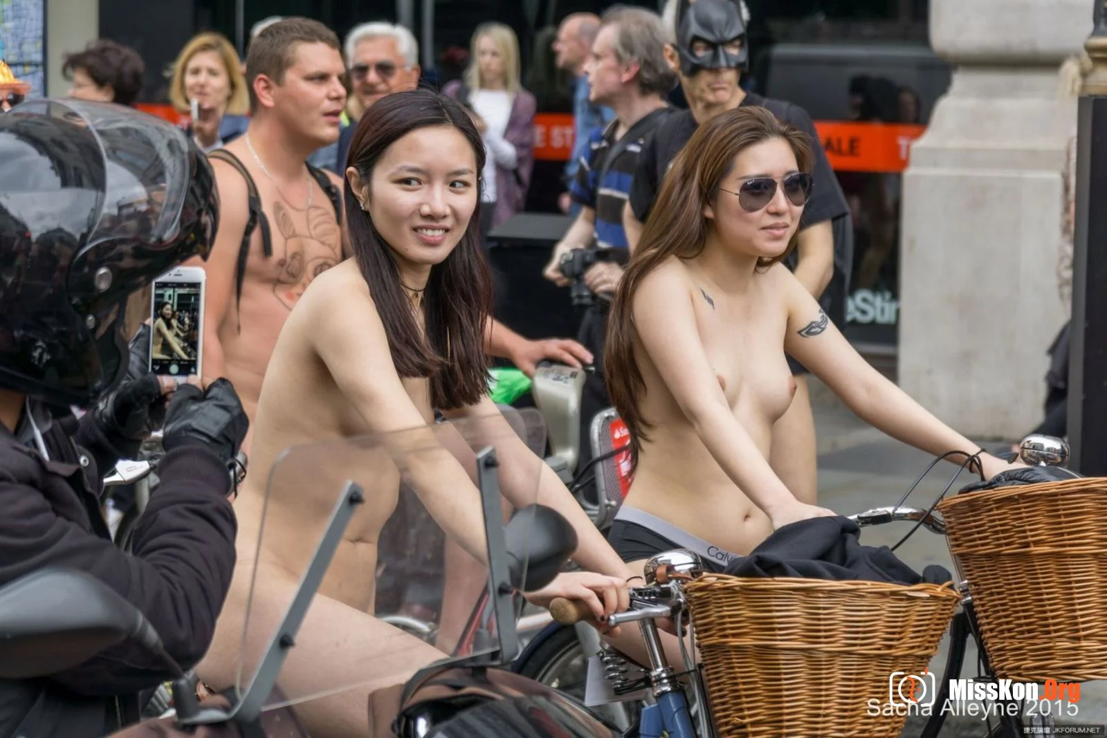 London Naked Bike Event 2015 - Photo 9