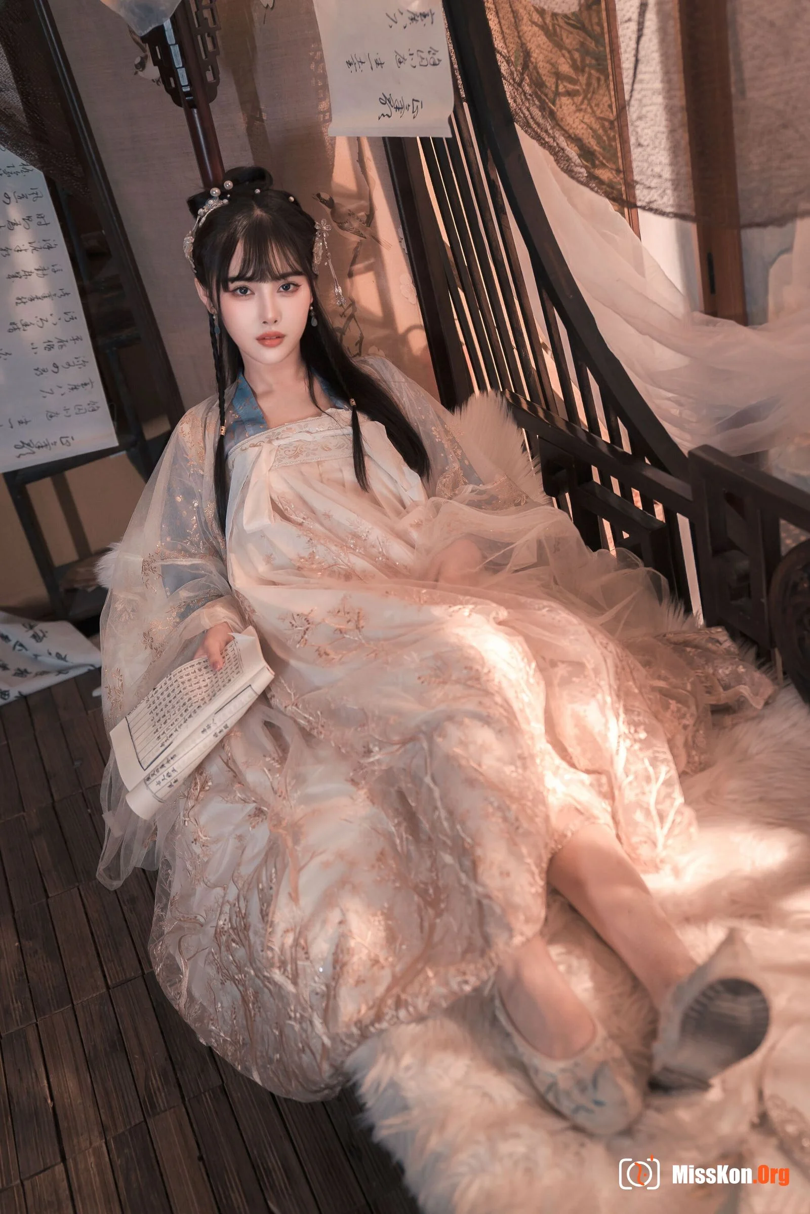 Love Ai Ni: Hanfu - Photo 6