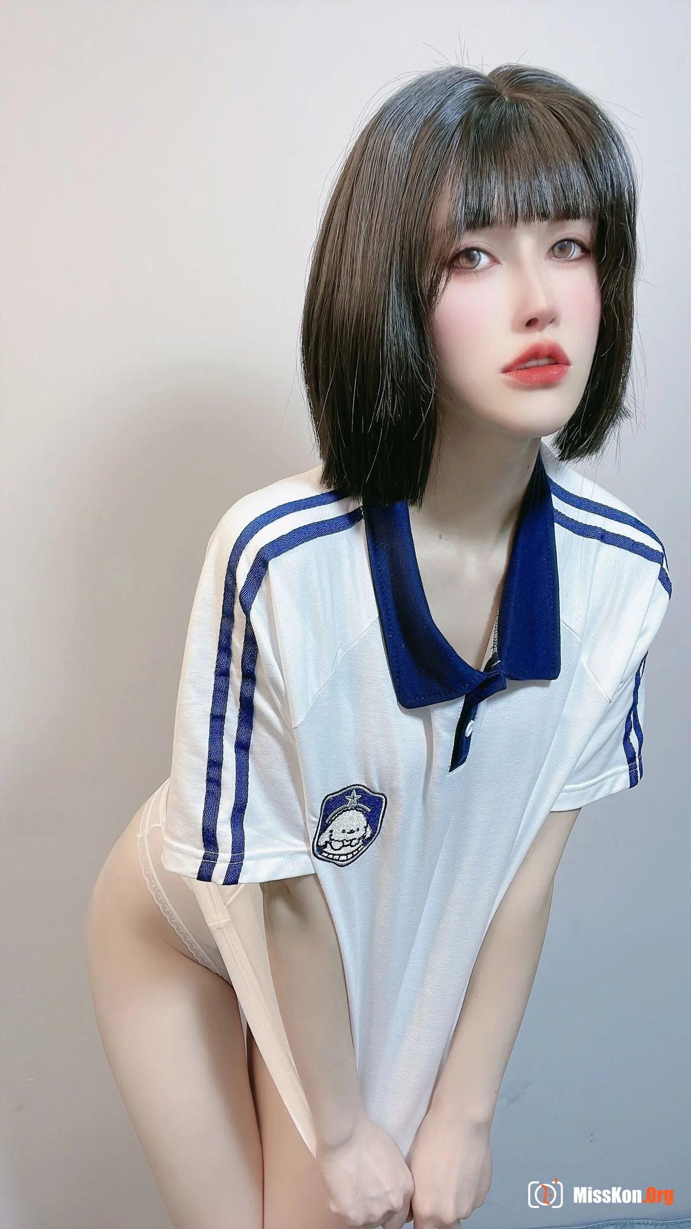 Lu Basui: Bad school girl - Photo 3