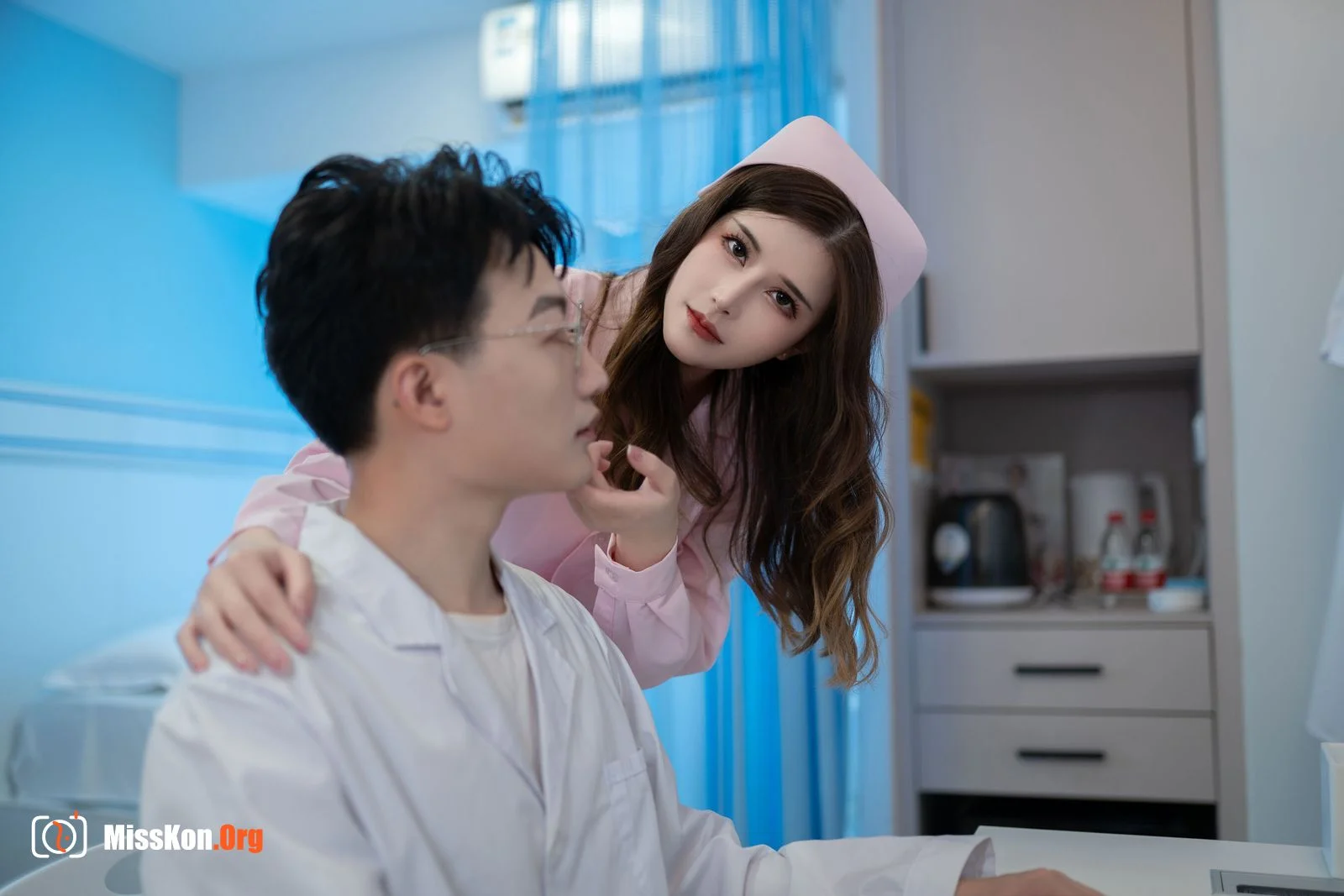 鹿八岁《医生和护士》 - 照片 13