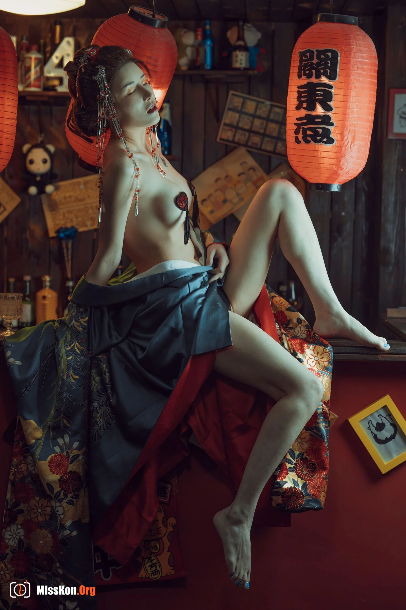 Lu Basui: Drunk Kimono Girl - Photo 5