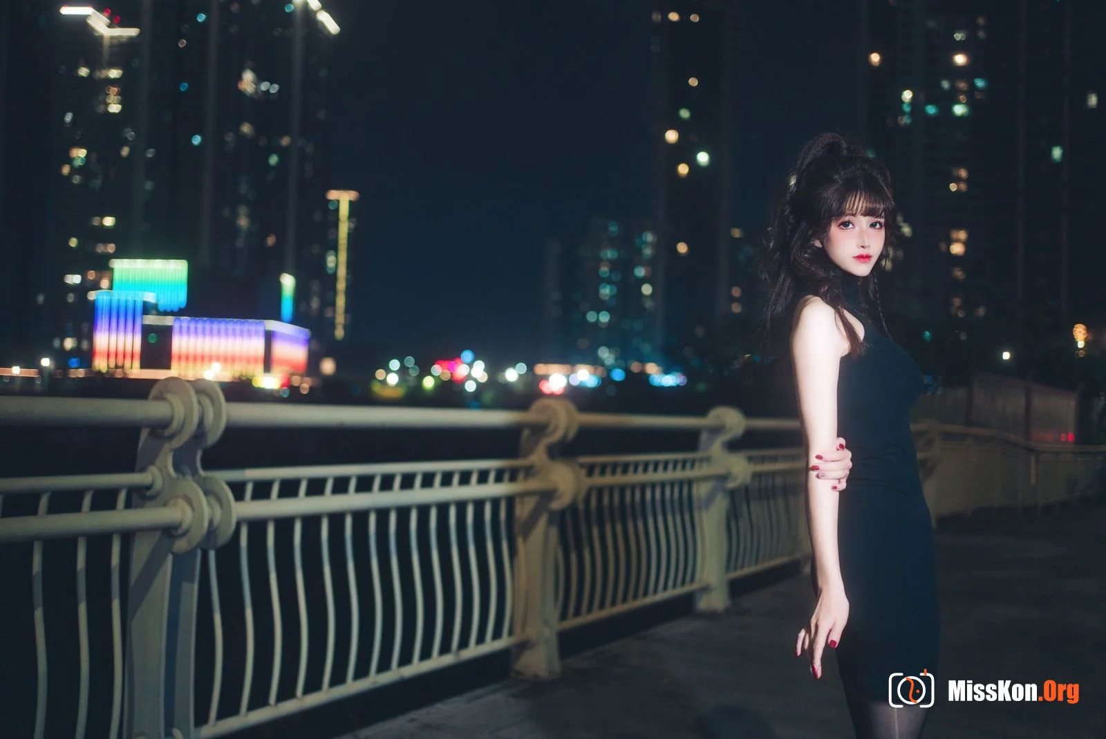 Lu Basui: Online Loan Girl Redemption (Pastoralization) - Photo 9