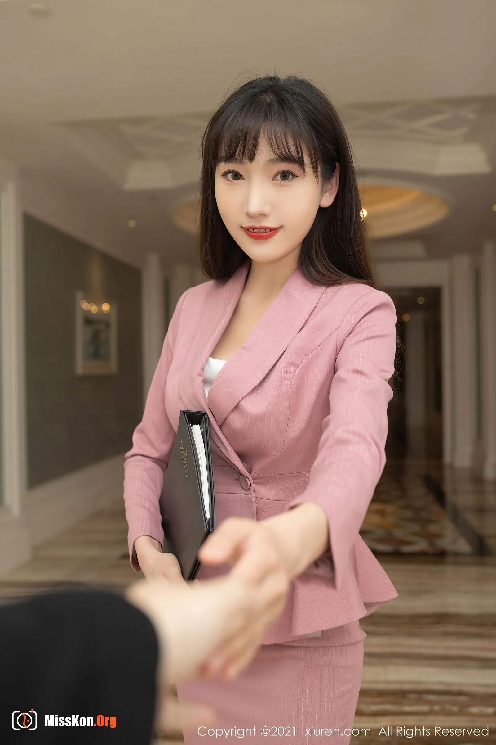 Lu Xuanxuan - Photo 6