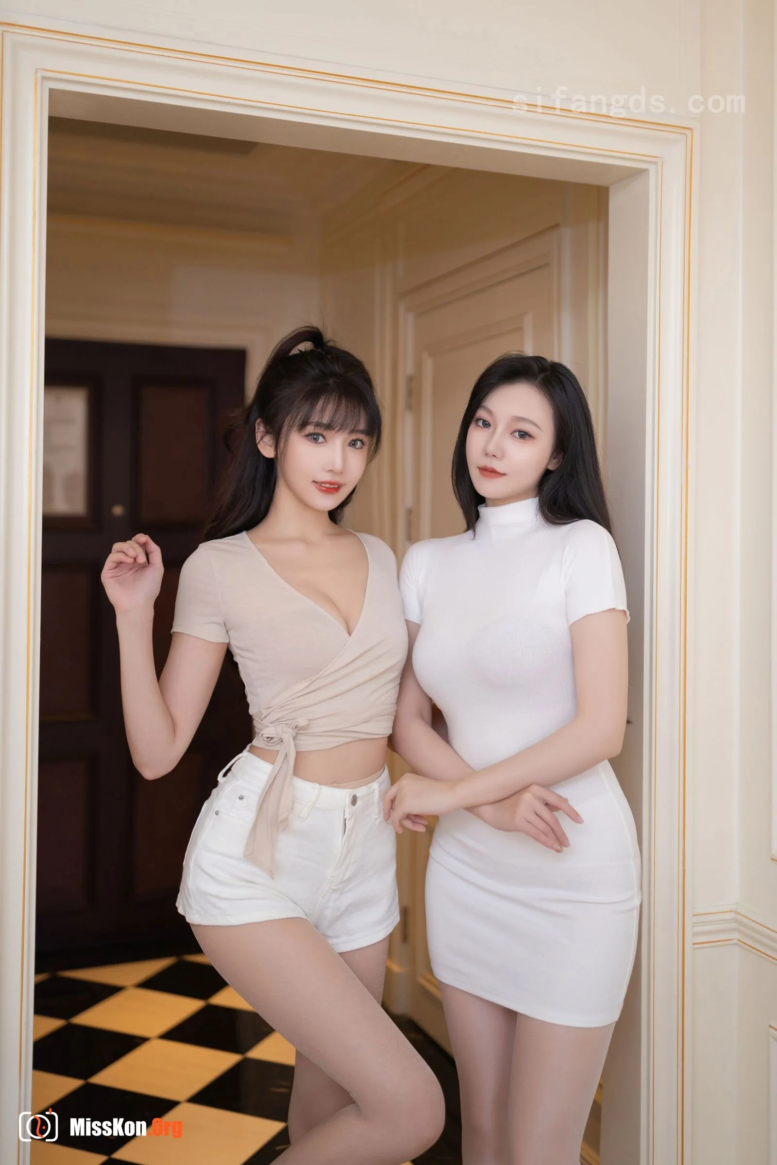 Lu Xuanxuan & An Ran: Private purchase outflow - Photo 2