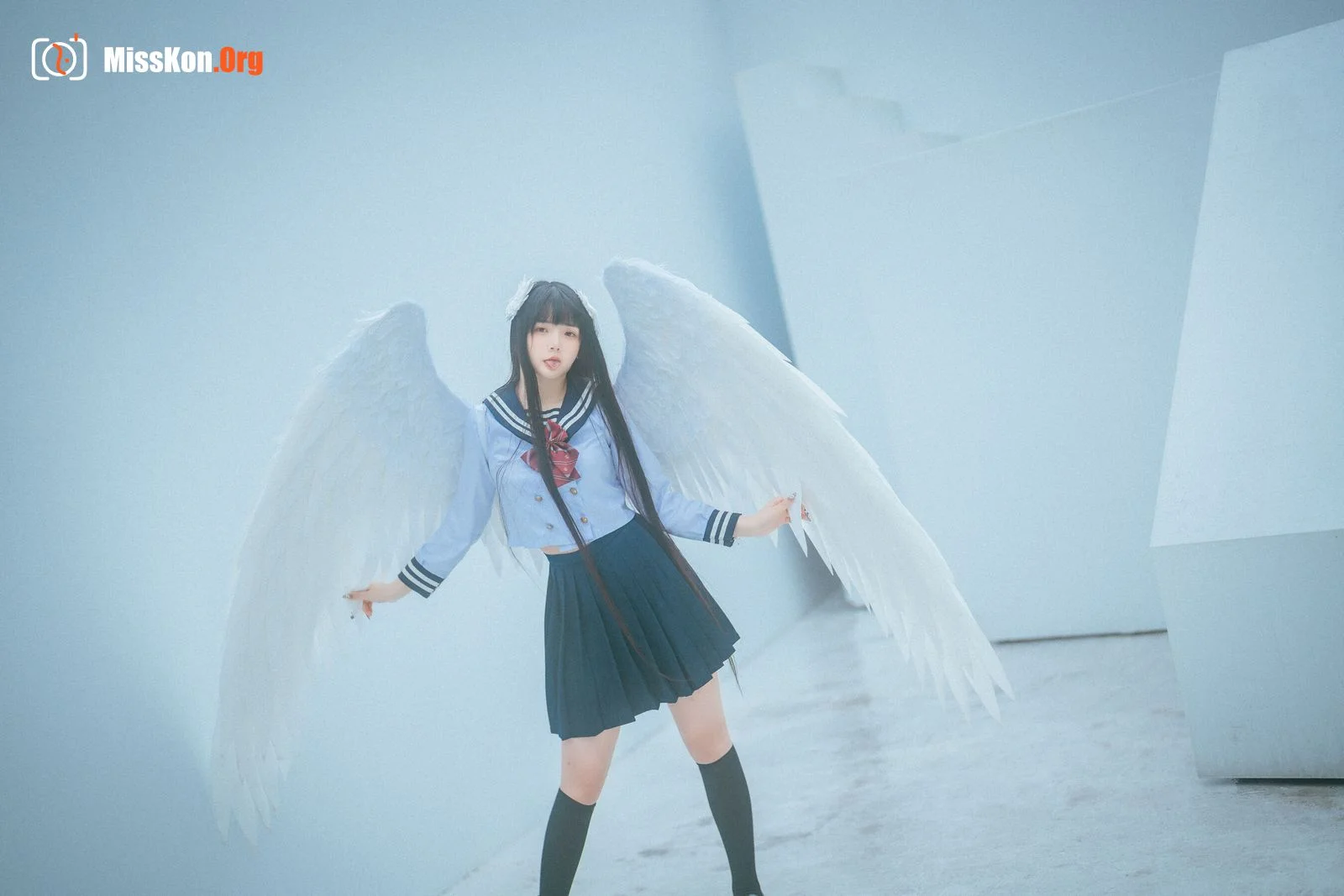 Lucifer - Photo 12