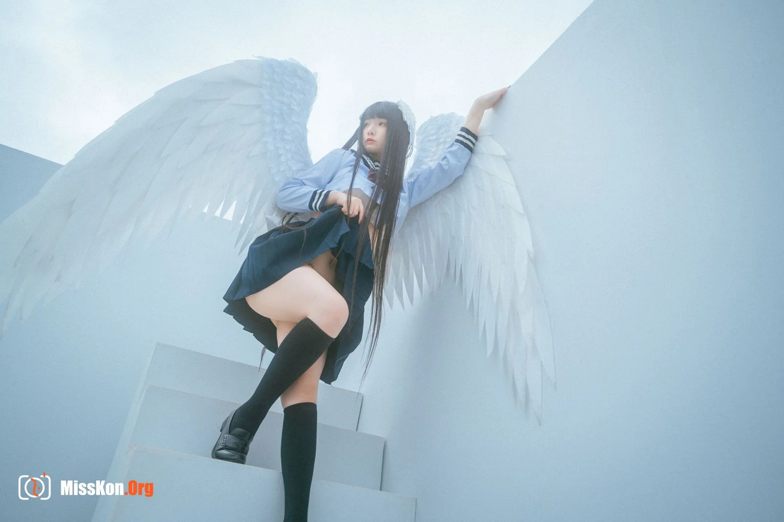 Lucifer - Photo 17