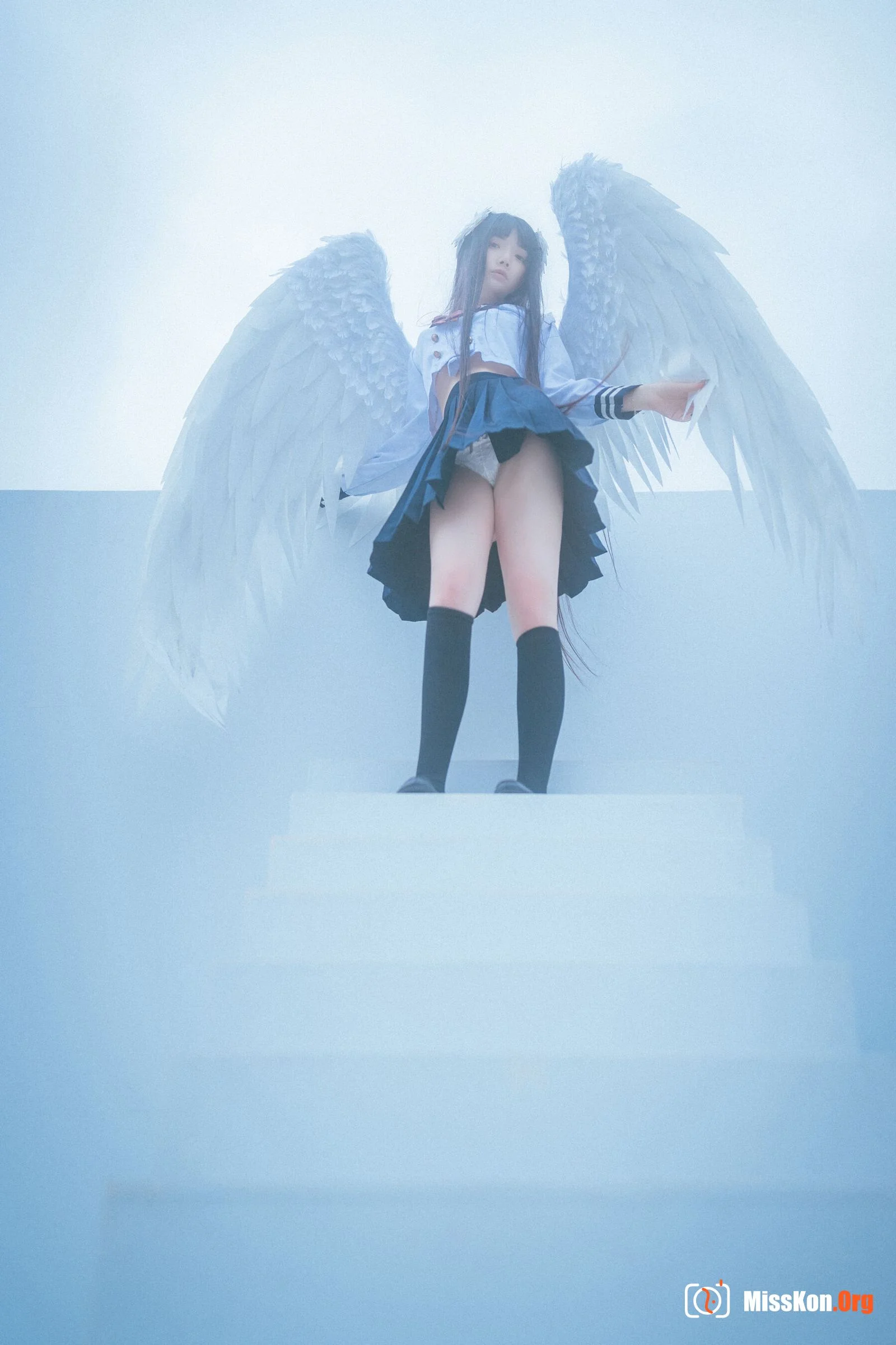 Lucifer - Photo 19